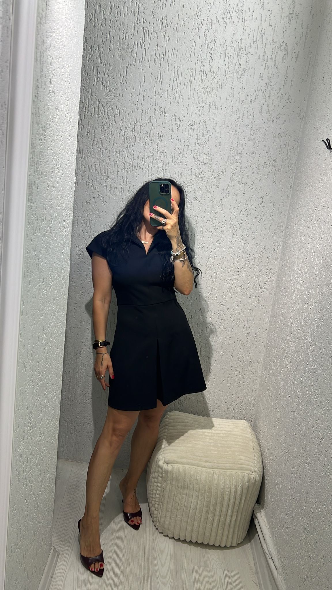 Siyah Polo Yaka Elbise 