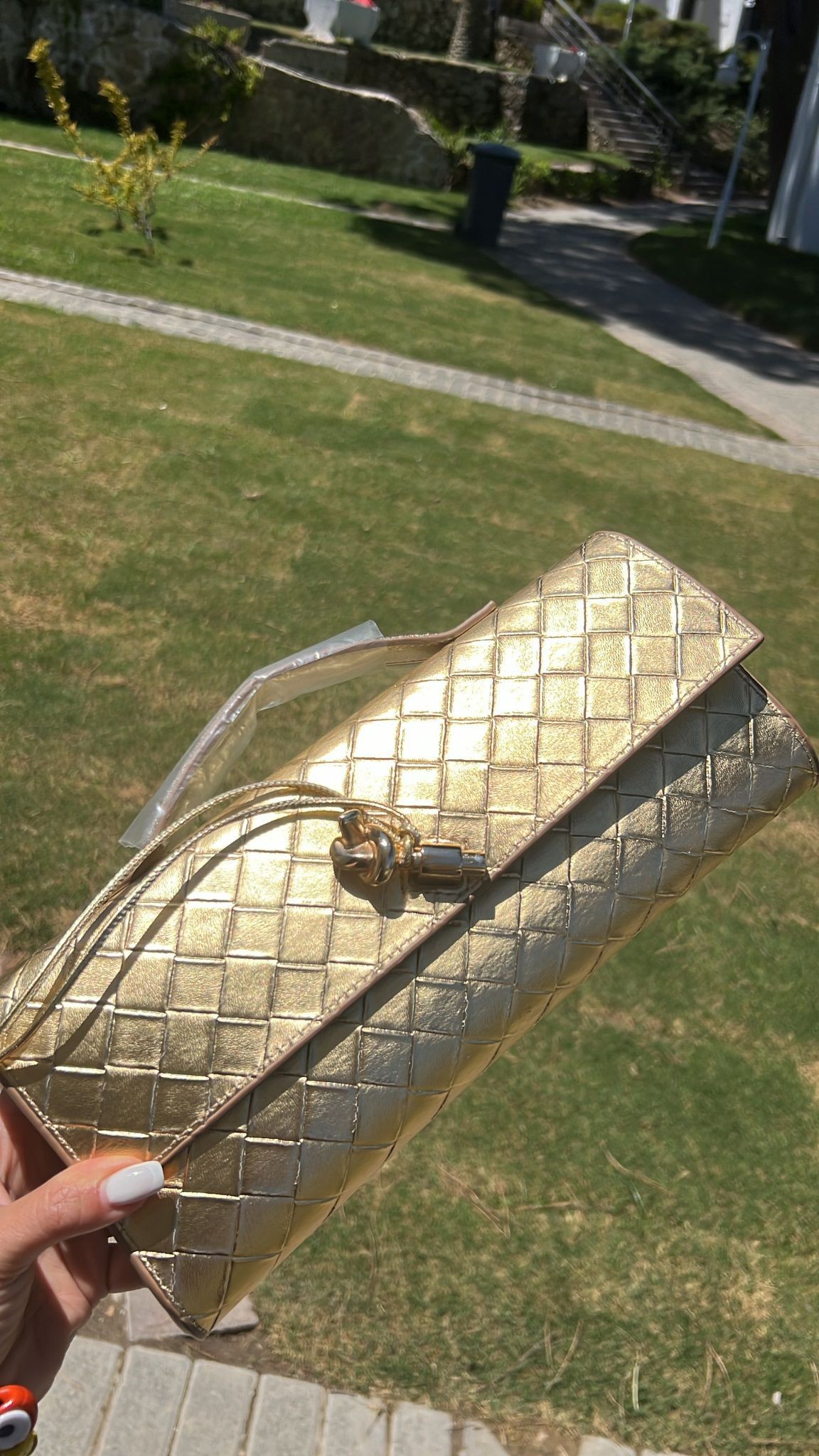 Marka Model Kapitoneli Clutch Çanta (Gold)