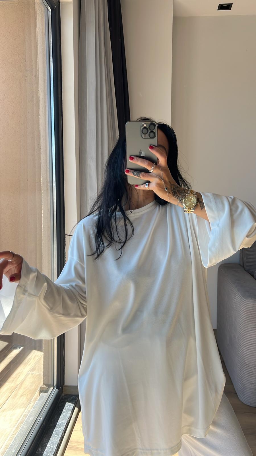 Uzun Kollu Oversize Basic Tshirt