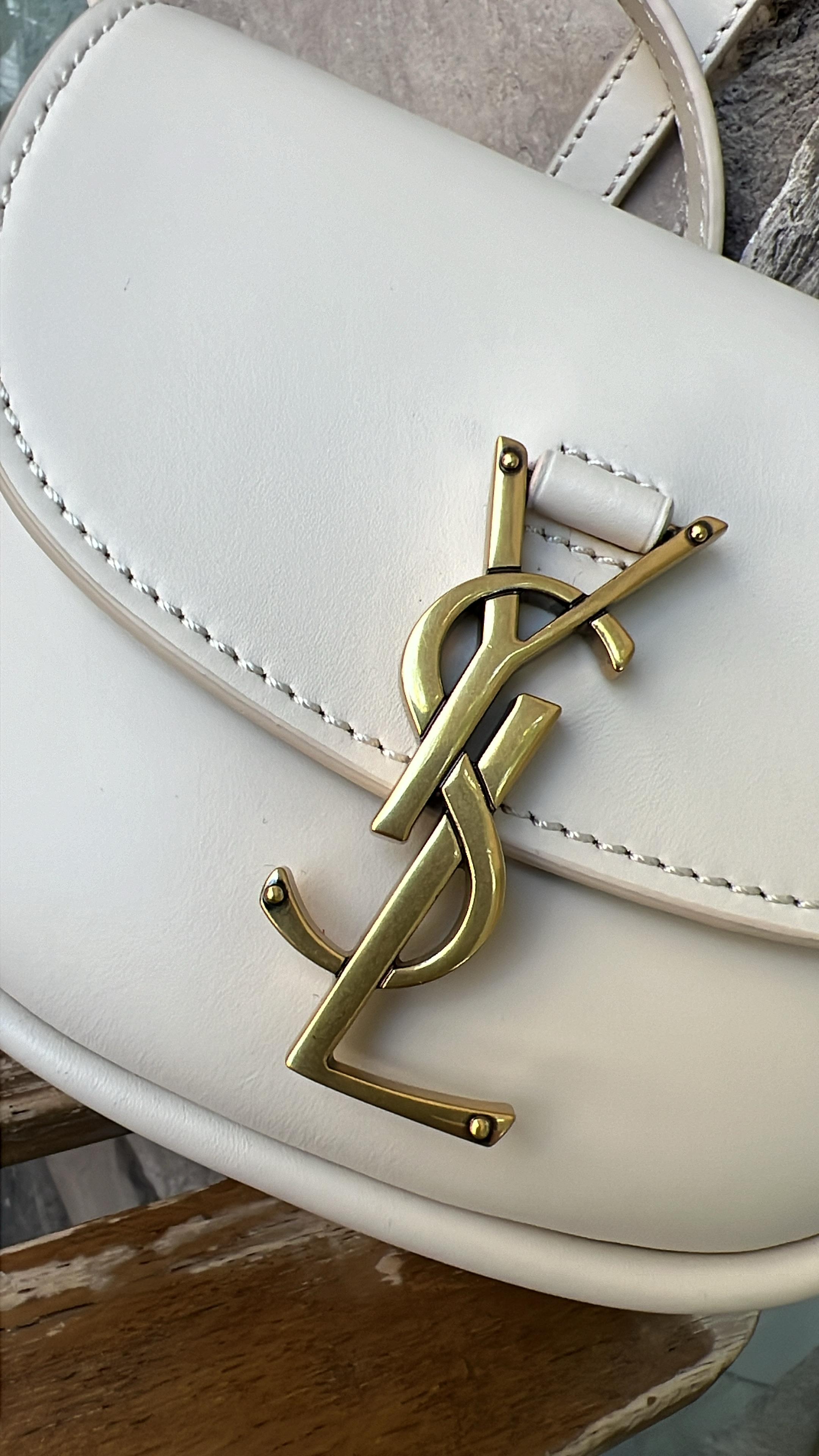 Bronz Logo Detaylı Marka Çanta