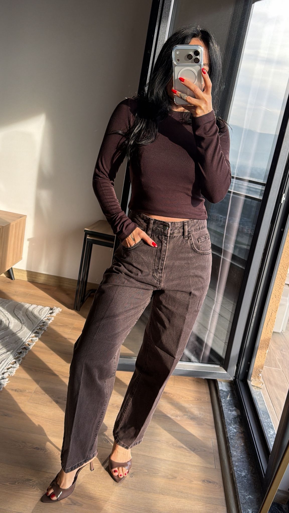 Koyu Kahve Yıkamalı Skater Fit Jean