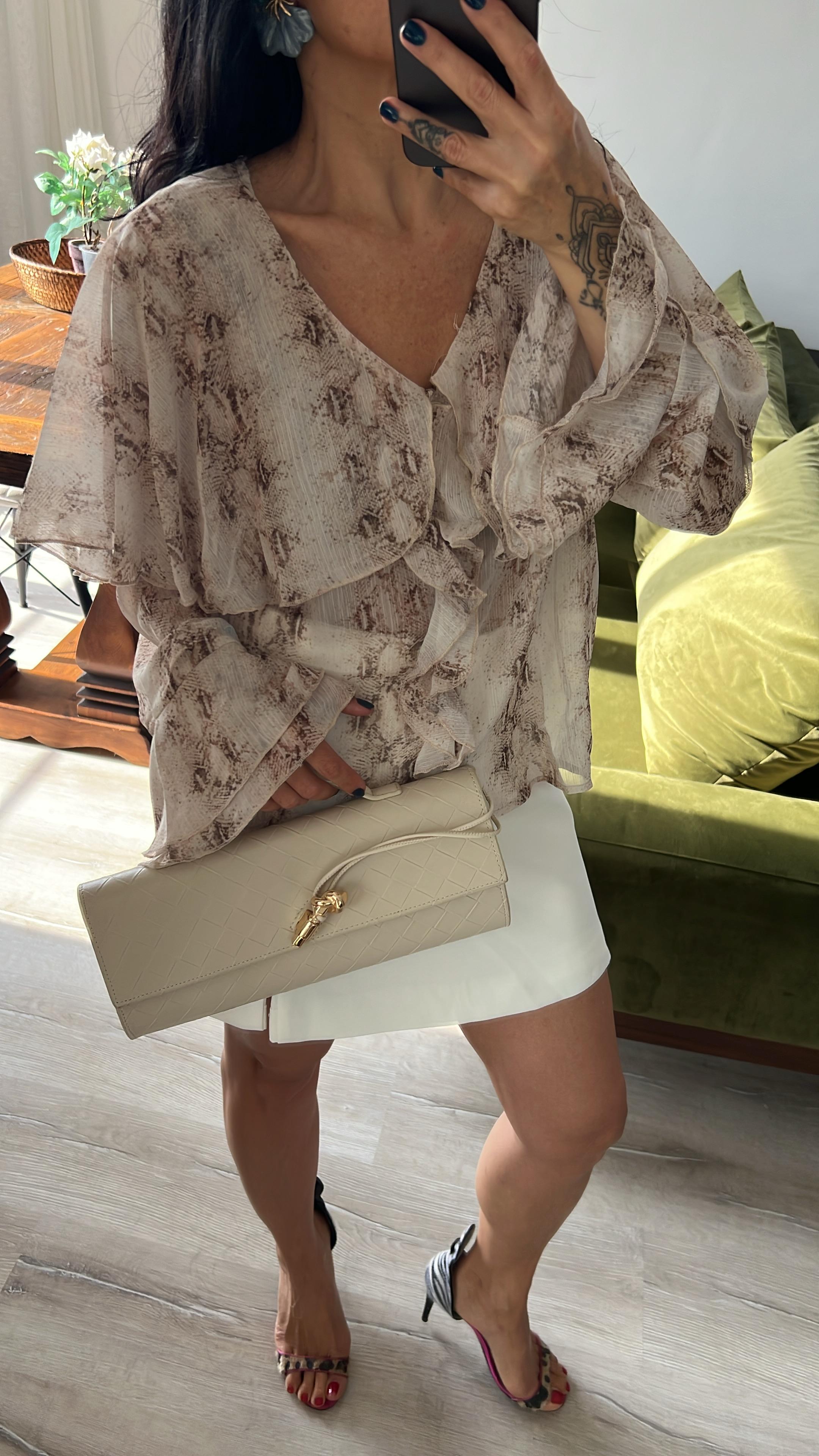 Yılan Desenli Volanlı Bluz