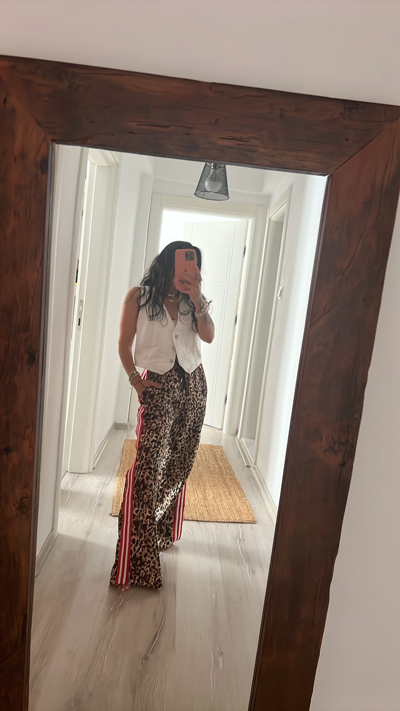 Beli Lastikli Şerit Detay Leopar Pantolon