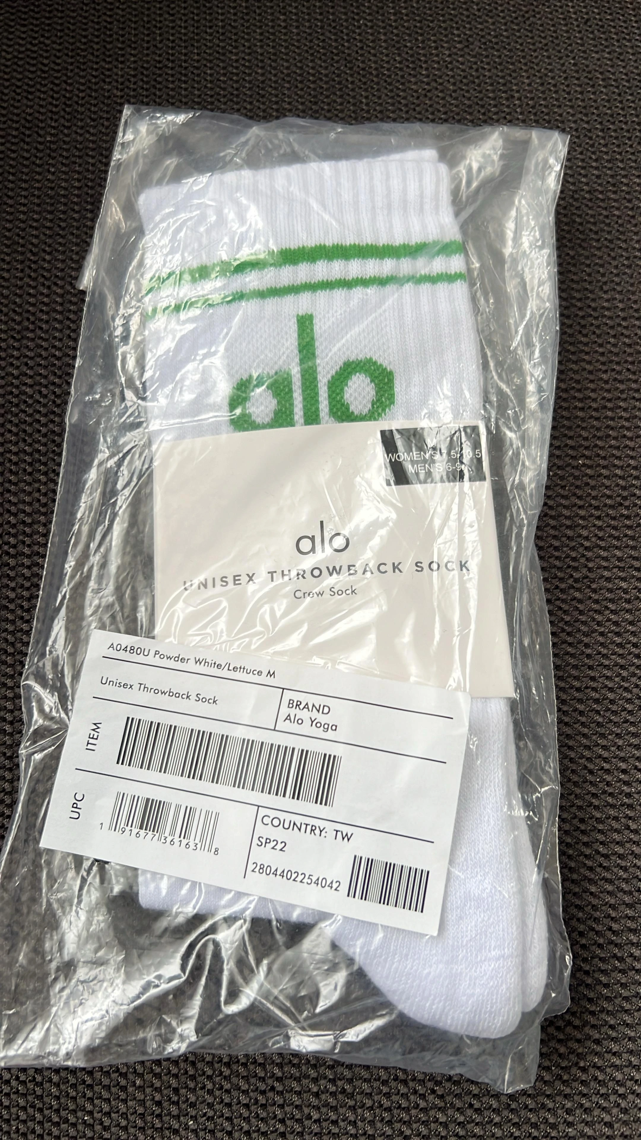 Alo Yoga Çorap - Beyaz-Yeşil Çizgili