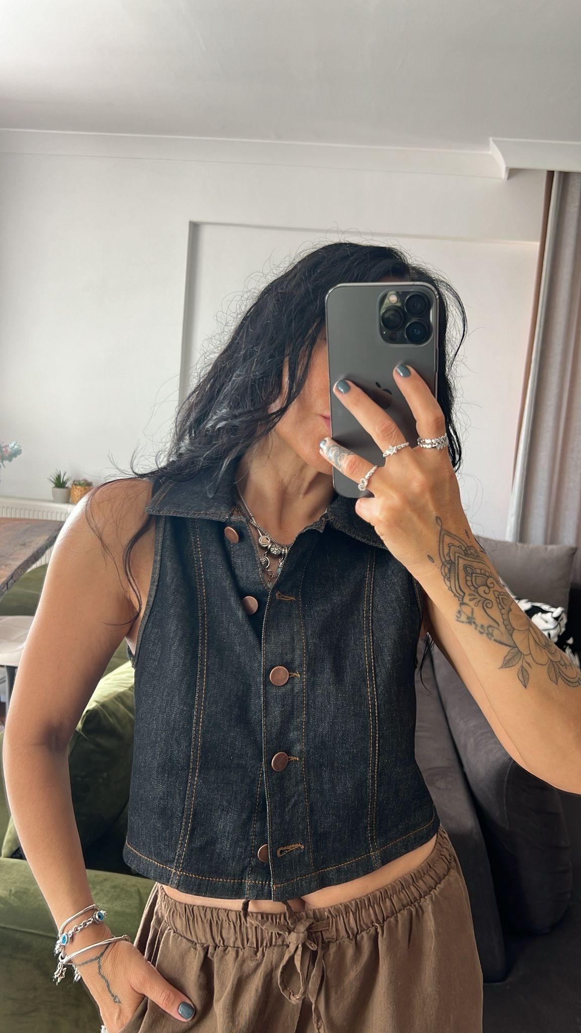 Düğmeli Kolsuz Denim Yelek