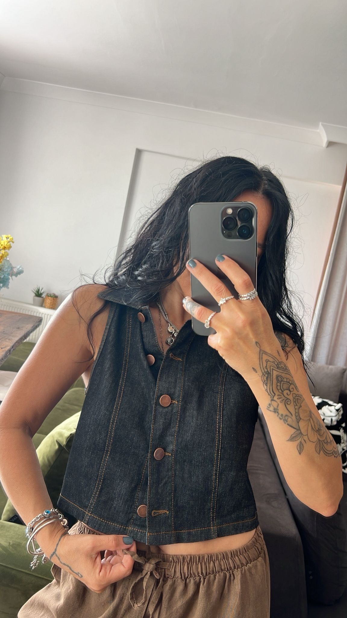 Düğmeli Kolsuz Denim Yelek