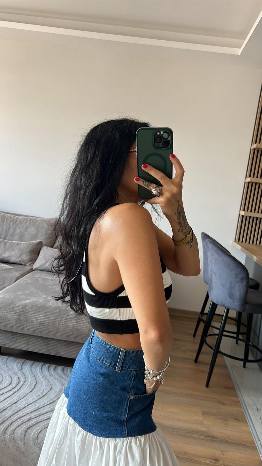 Siyah Çizgili Crop