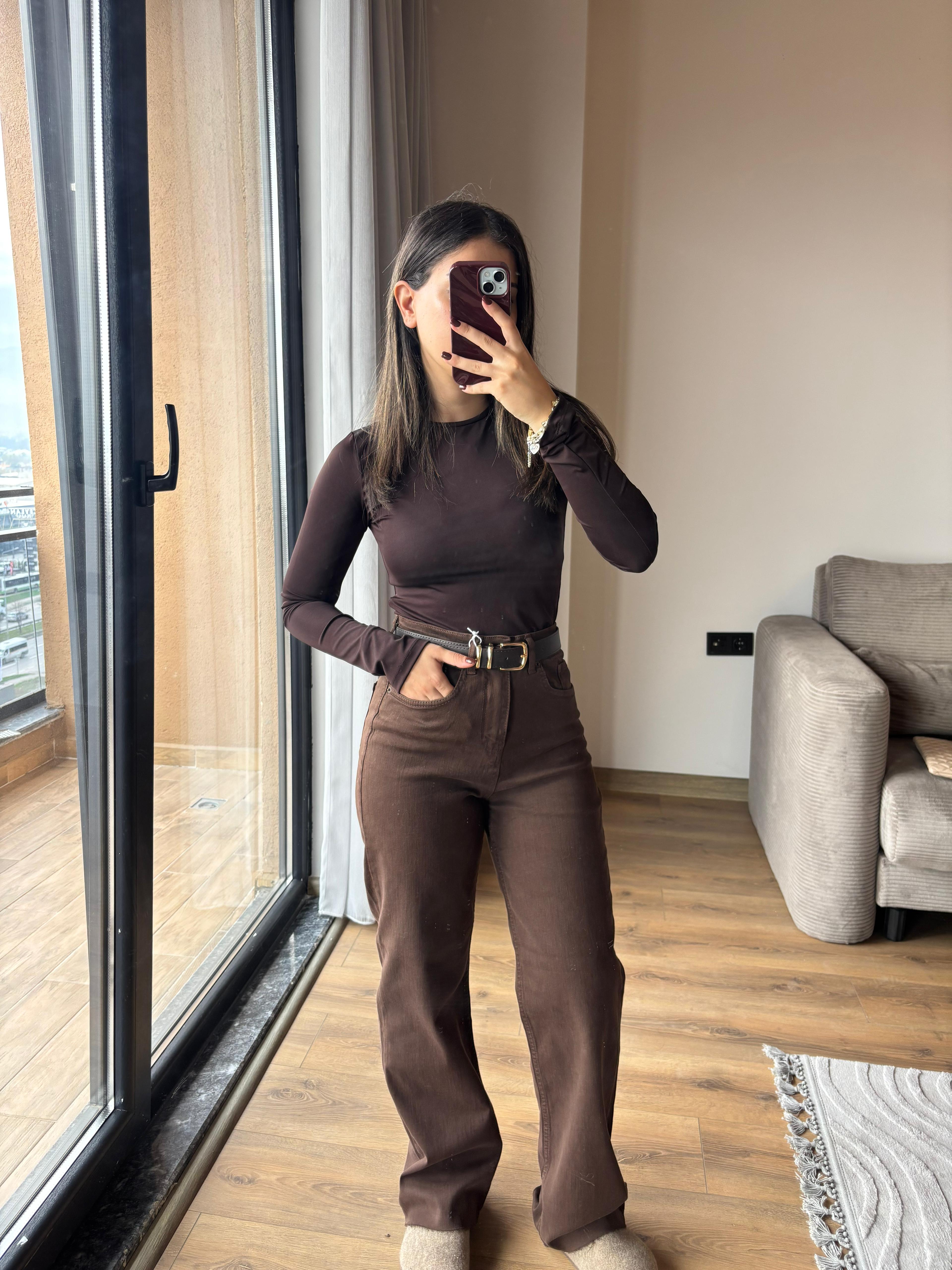 Full Likralı Kesik Paça Kahve Jean