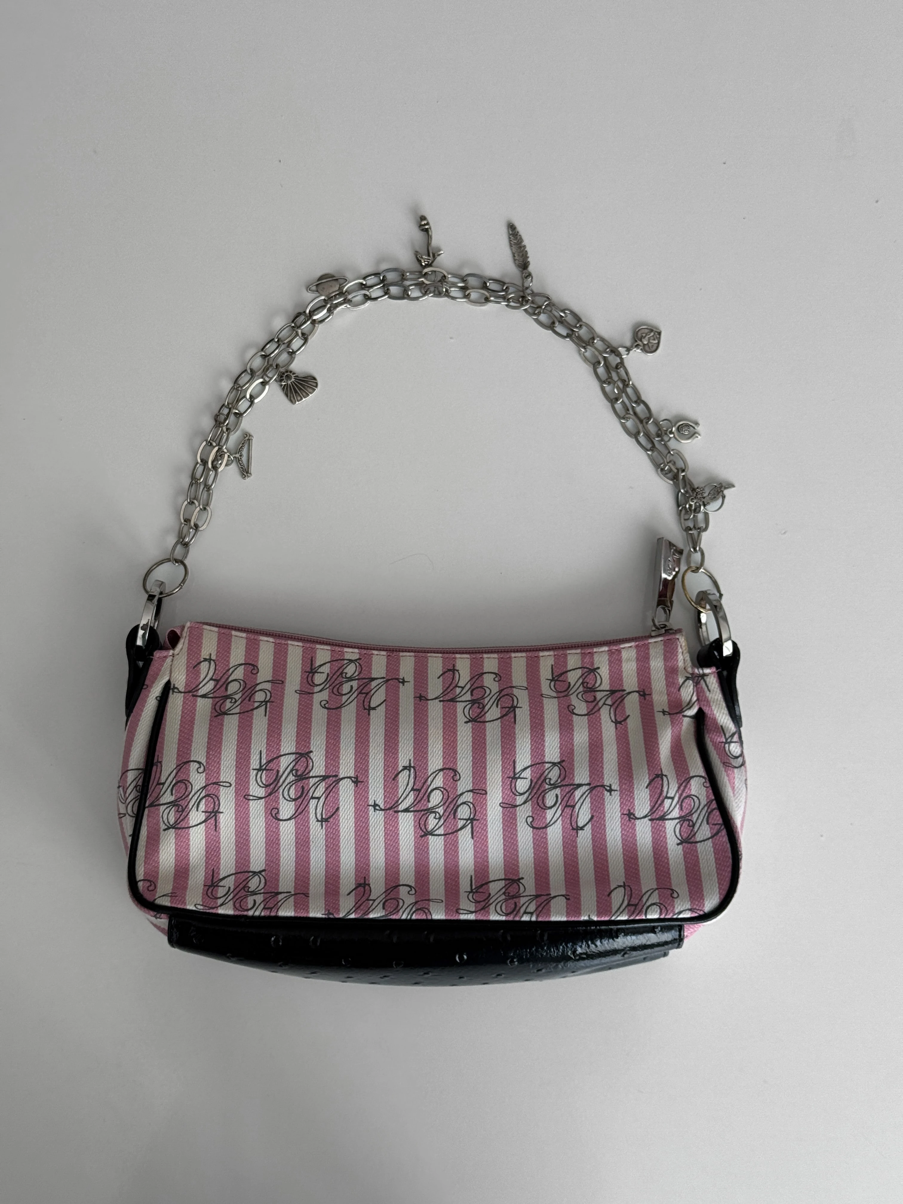 Charm Detaylı Omuz Çantası