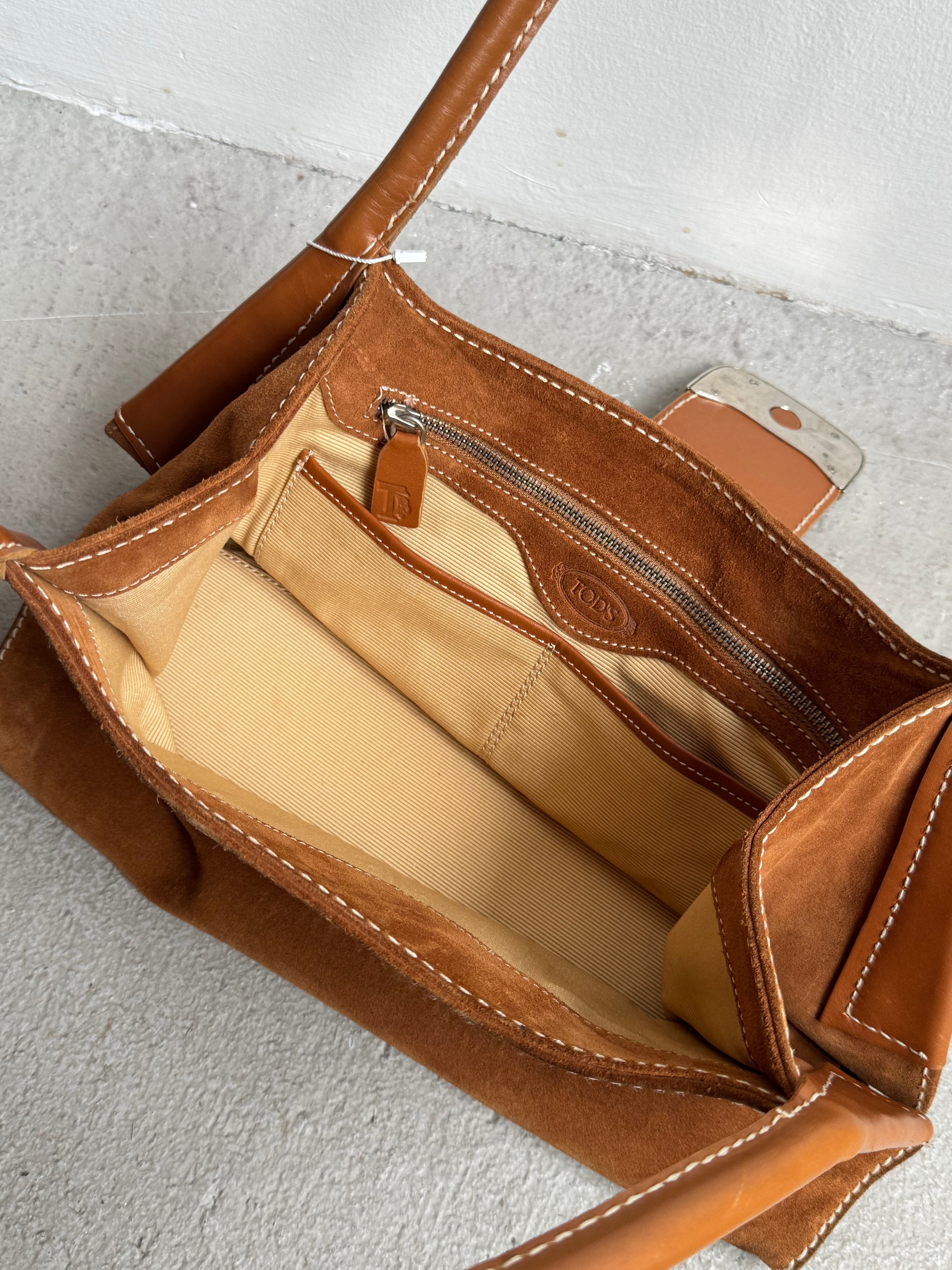 Tod’s Süet Çanta