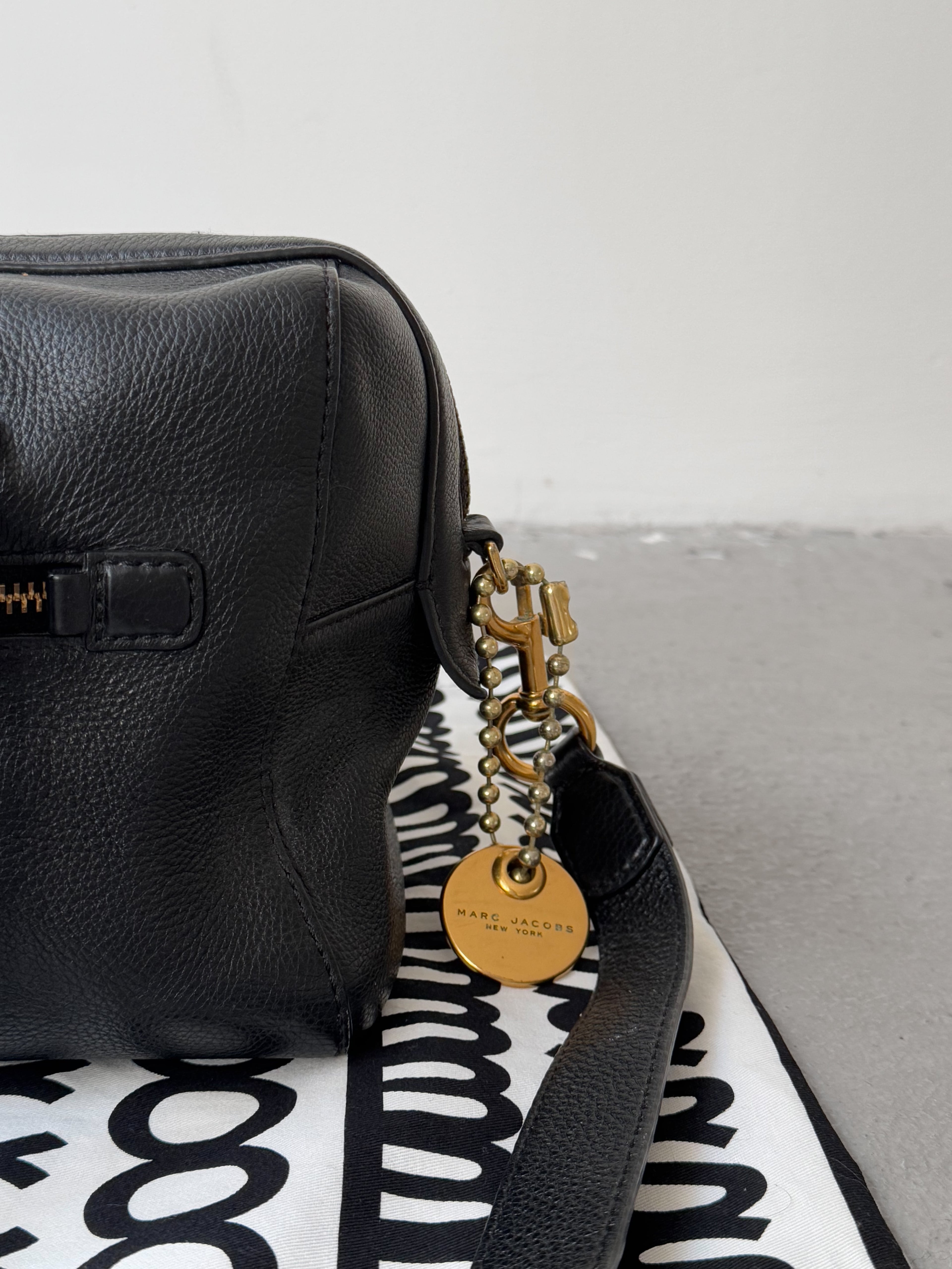 Marc Jacobs Siyah Deri Çanta