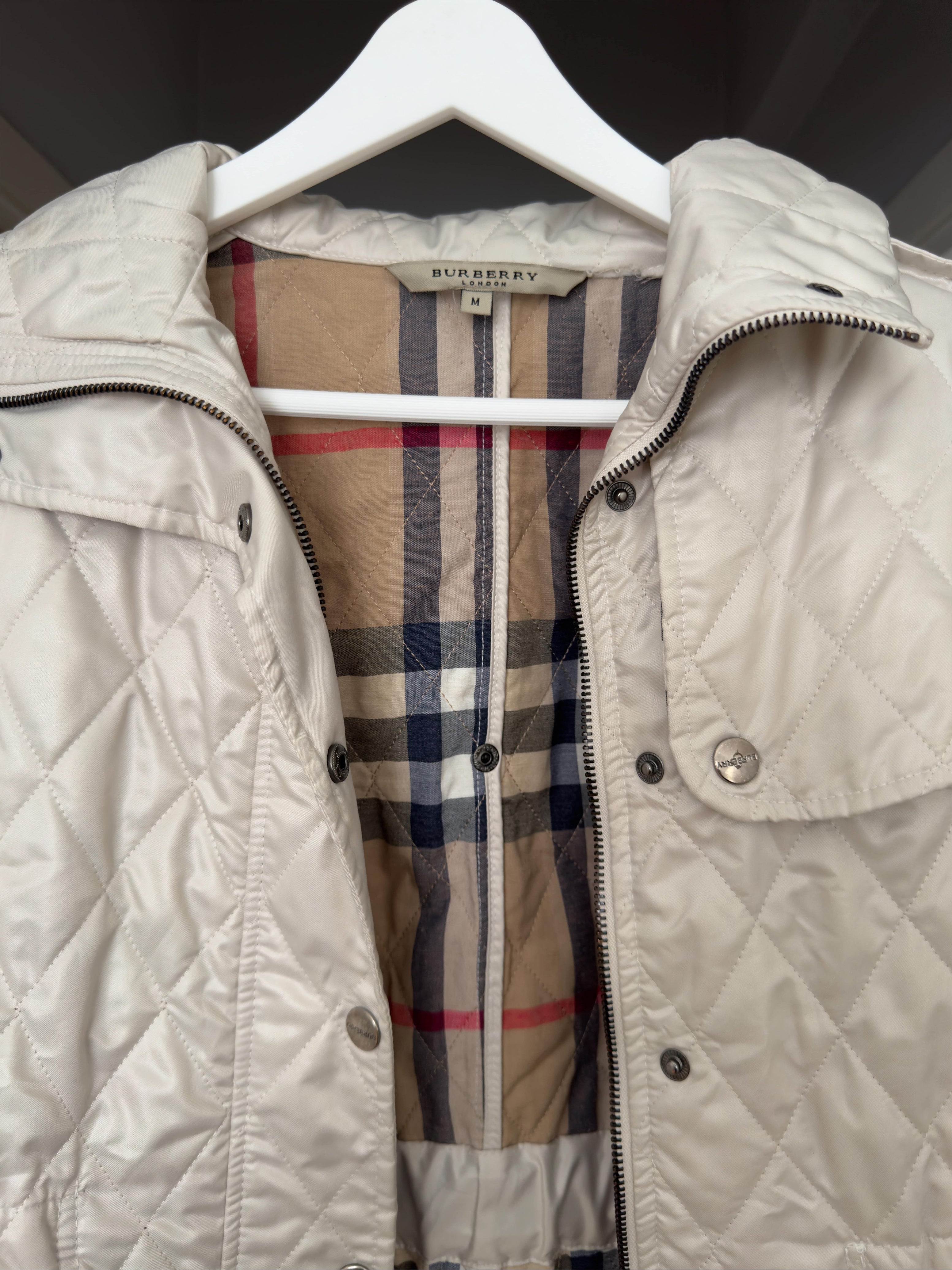 Burberry Utility Mont Krem