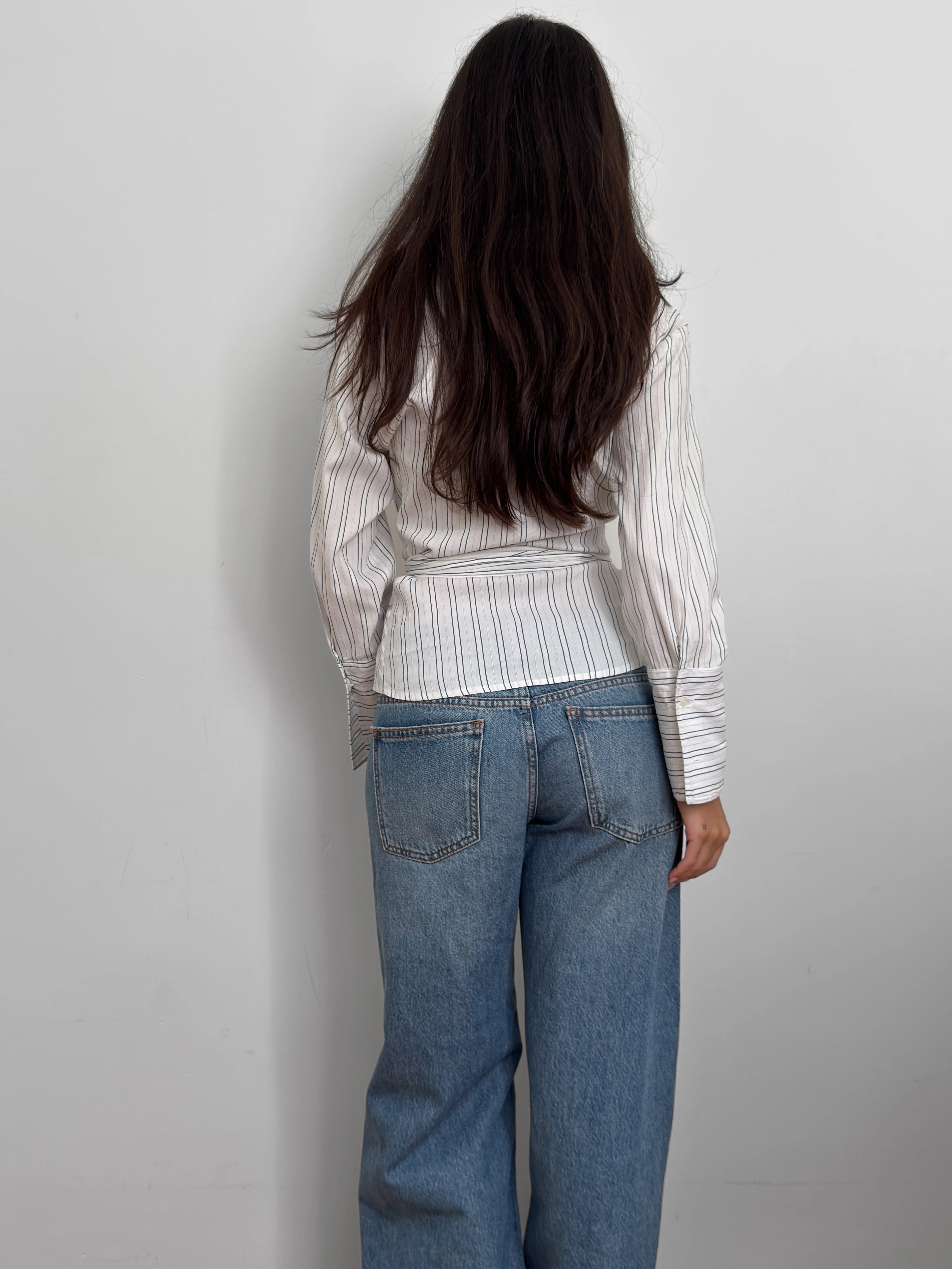 Beli Kuşaklı Gömlek