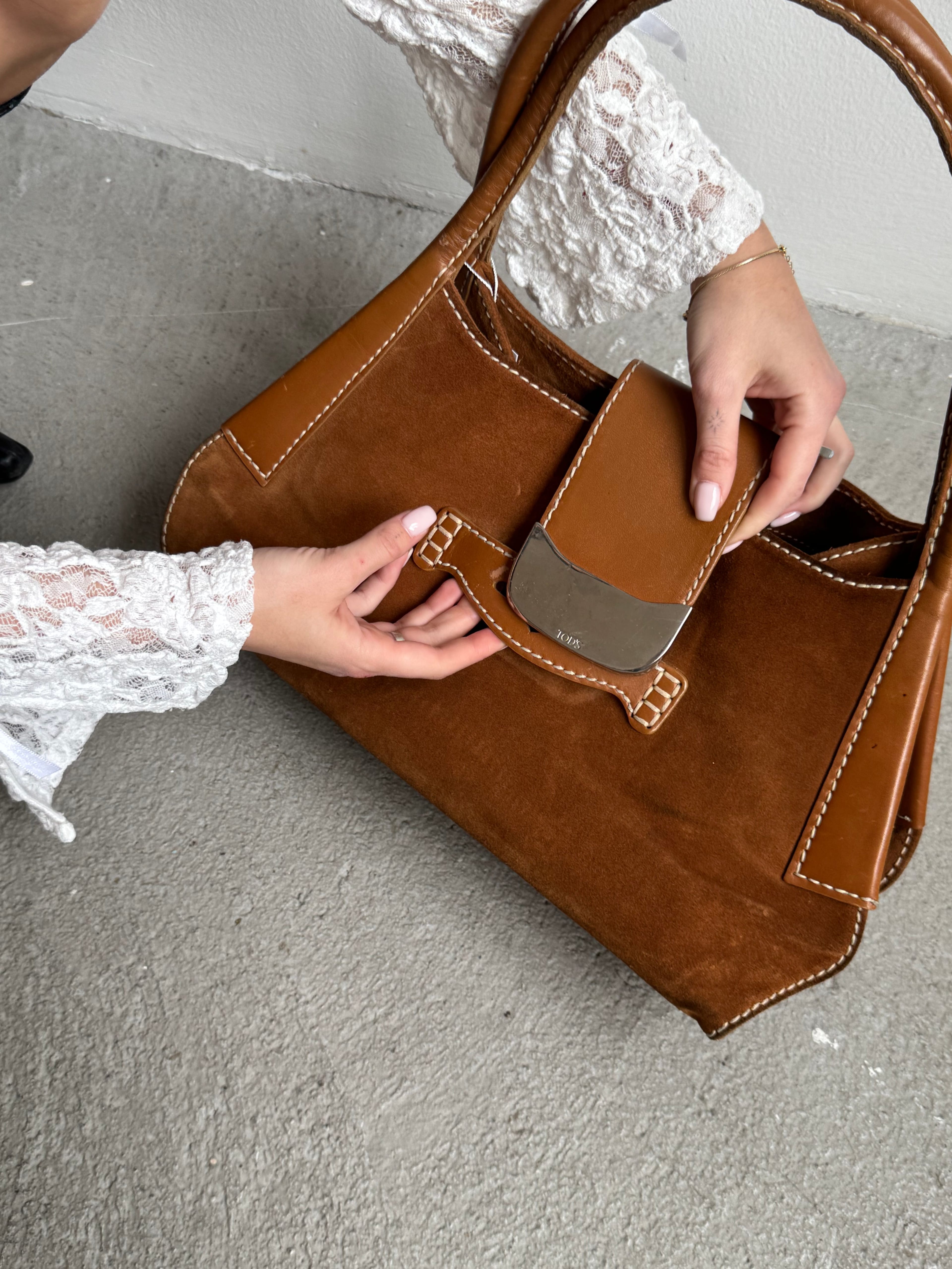 Tod’s Süet Çanta