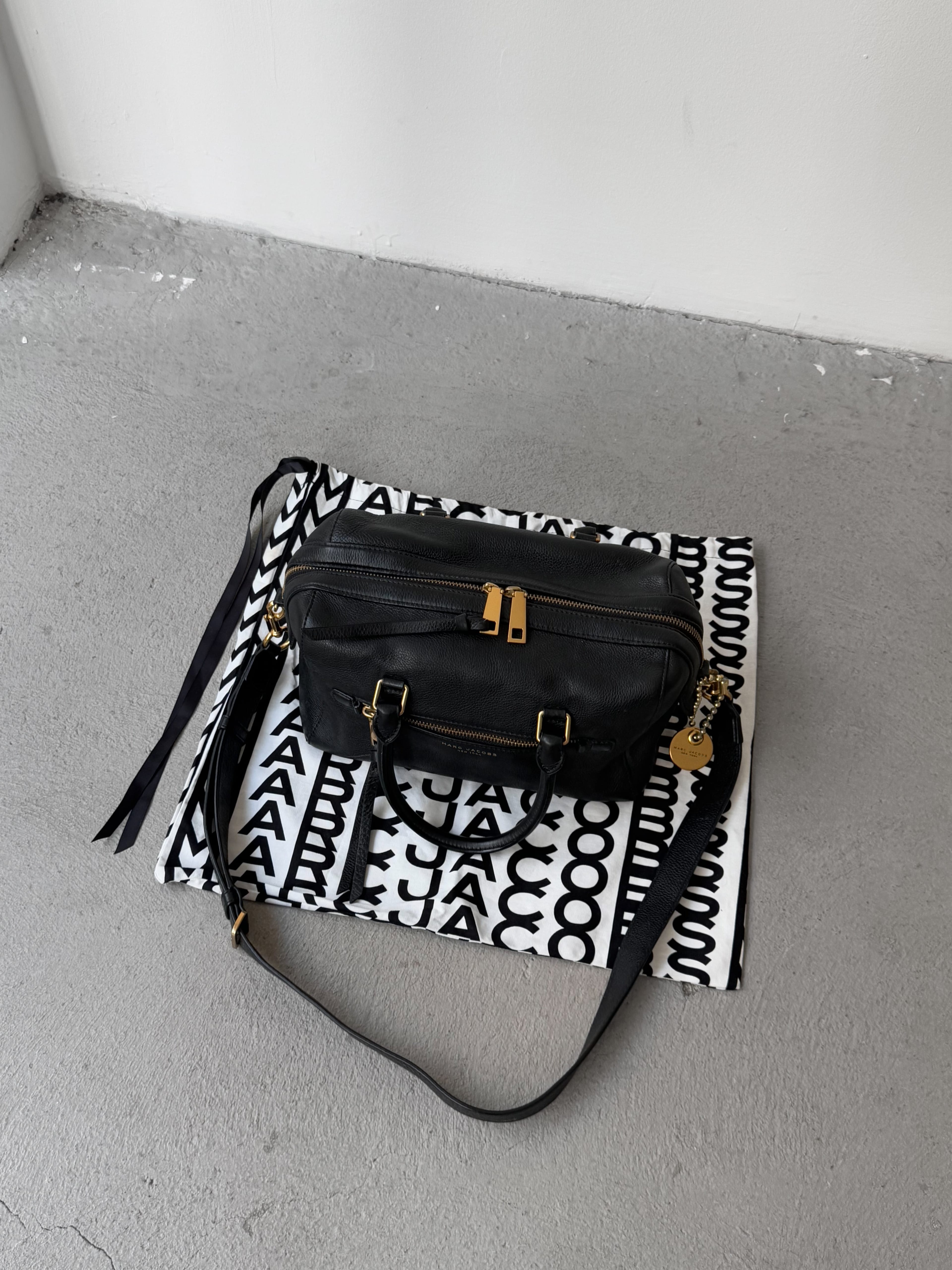 Marc Jacobs Siyah Deri Çanta