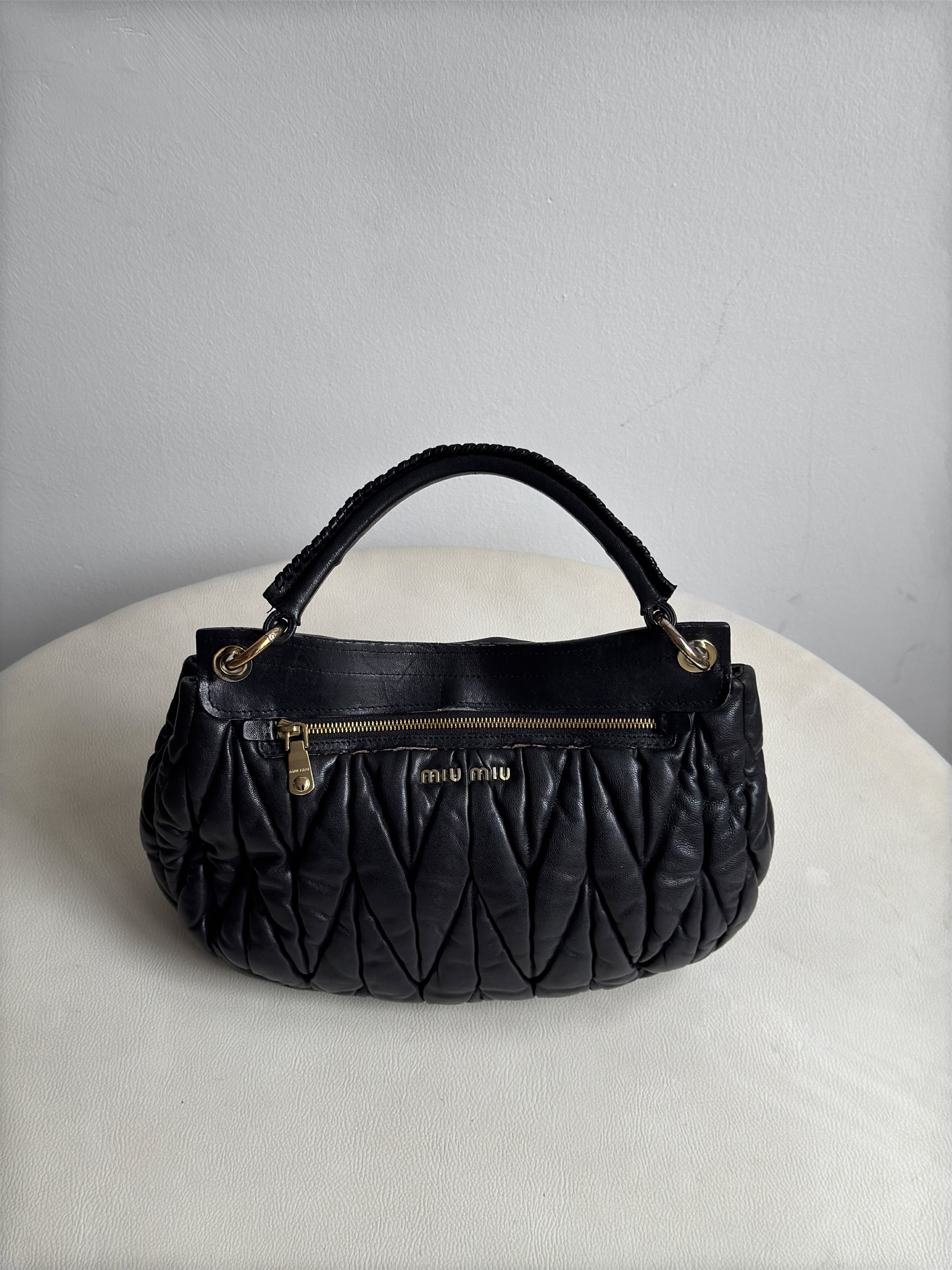 Miu Miu Snap Hobo Çanta