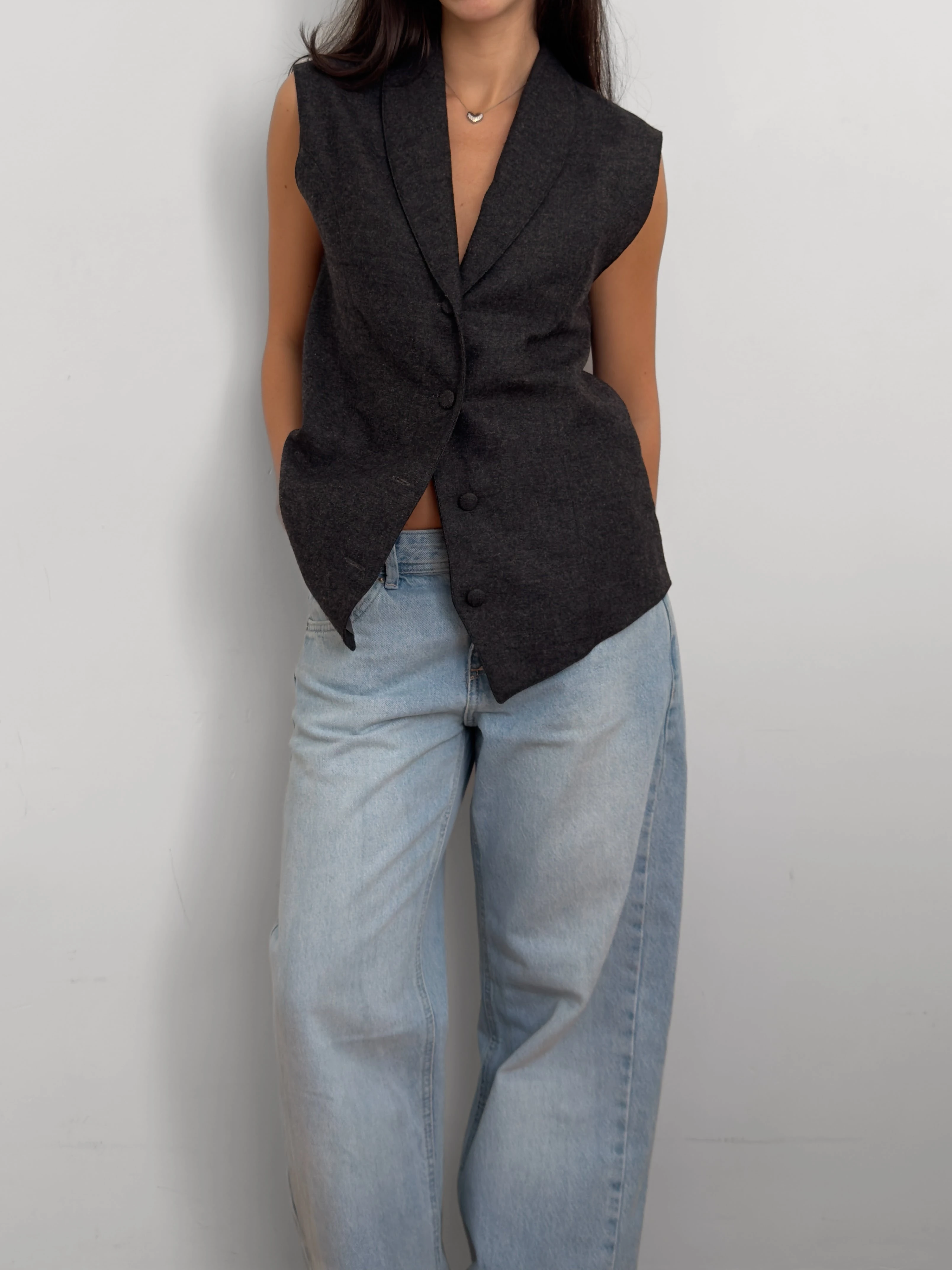 Gri Yün Yelek