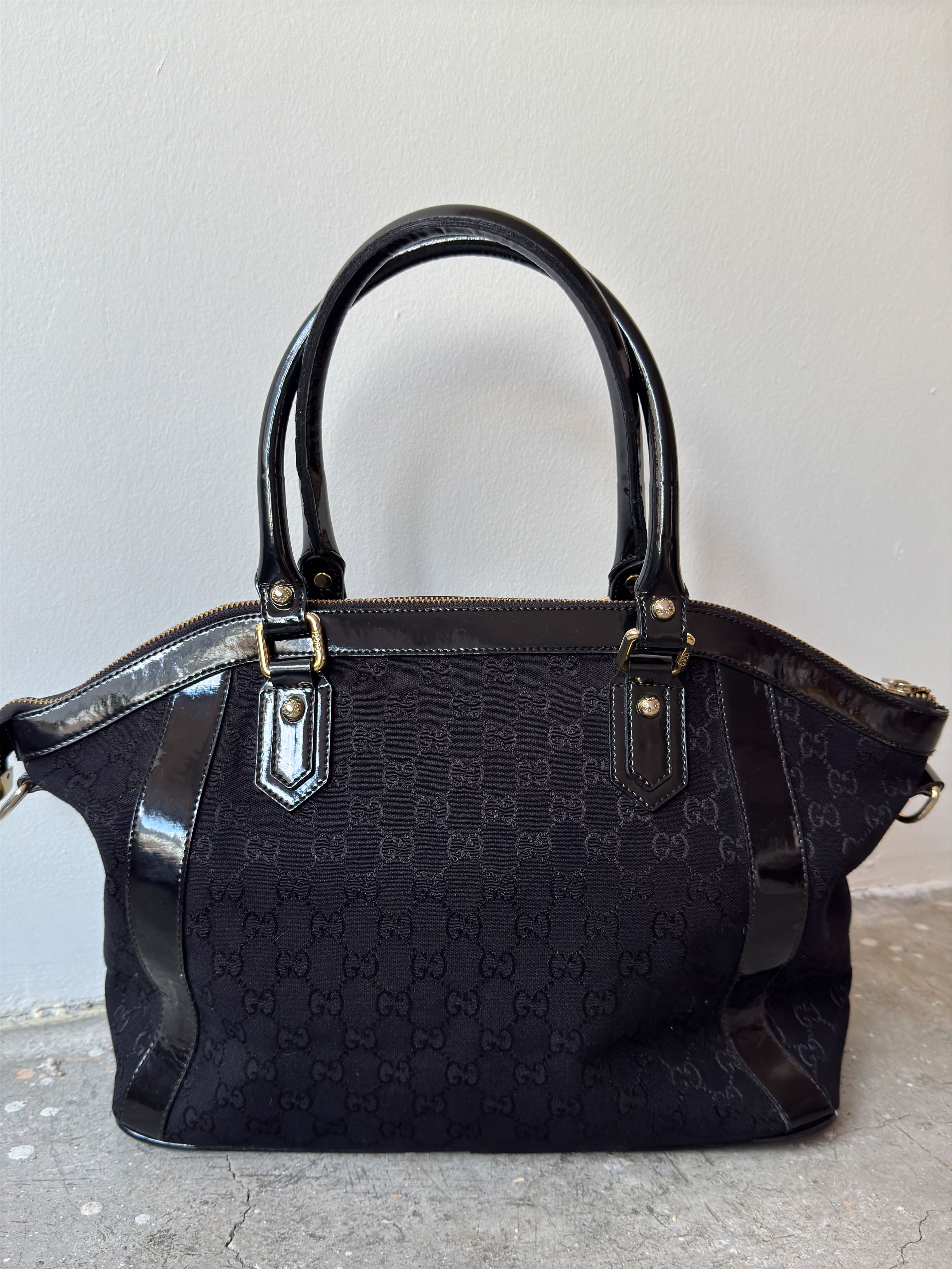 Gucci GG Canvas Tote Çanta
