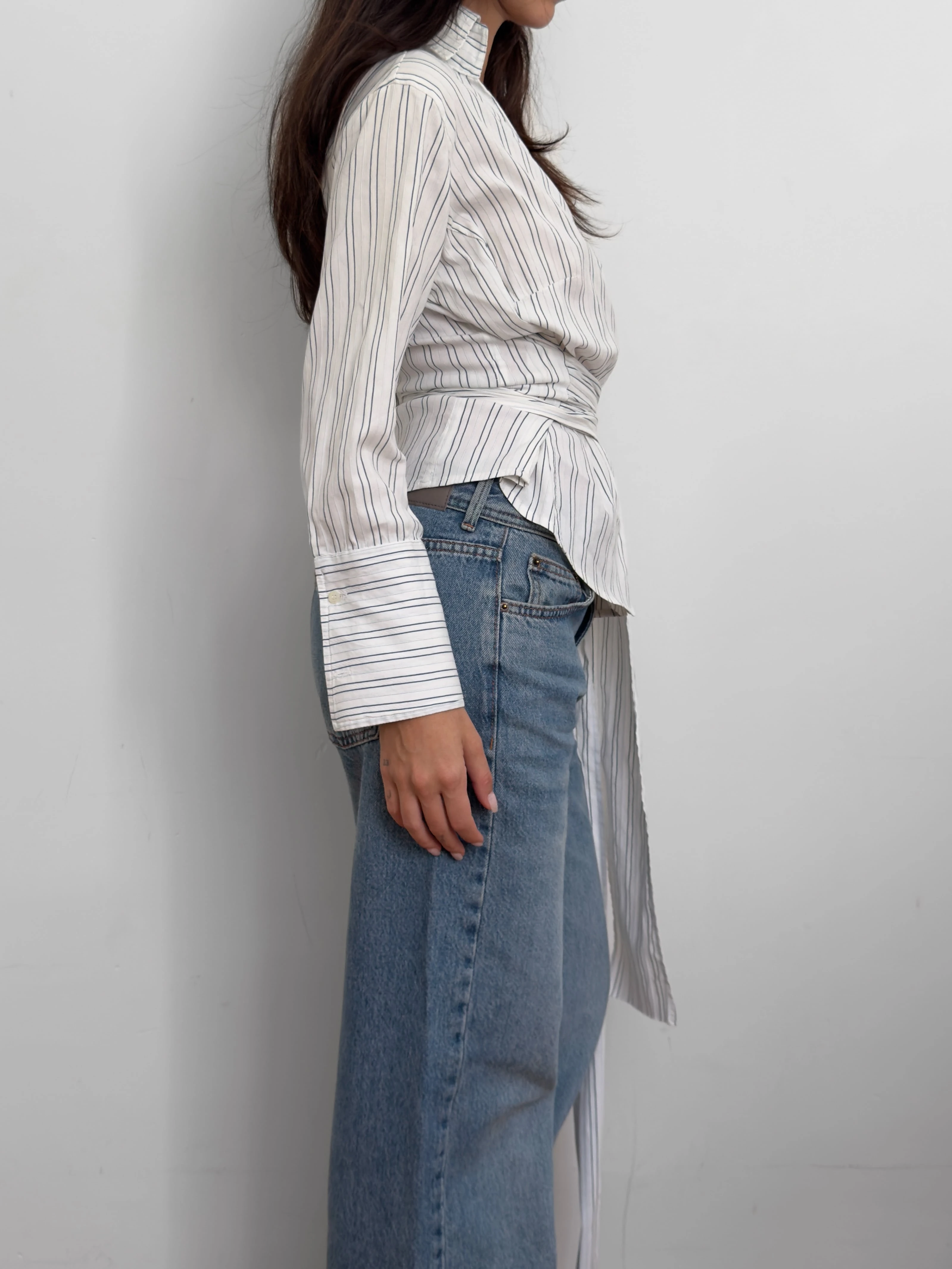 Beli Kuşaklı Gömlek