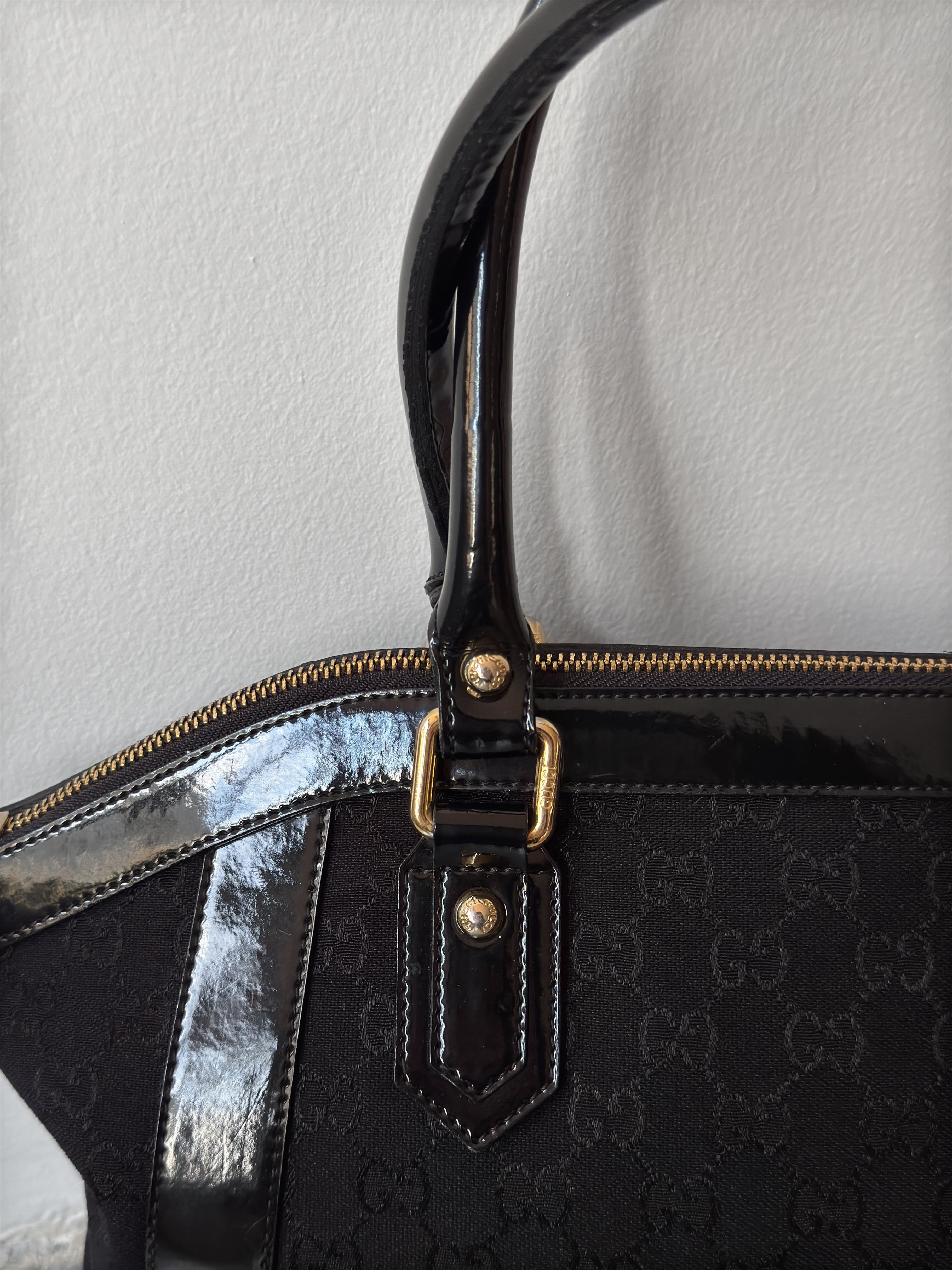 Gucci GG Canvas Tote Çanta