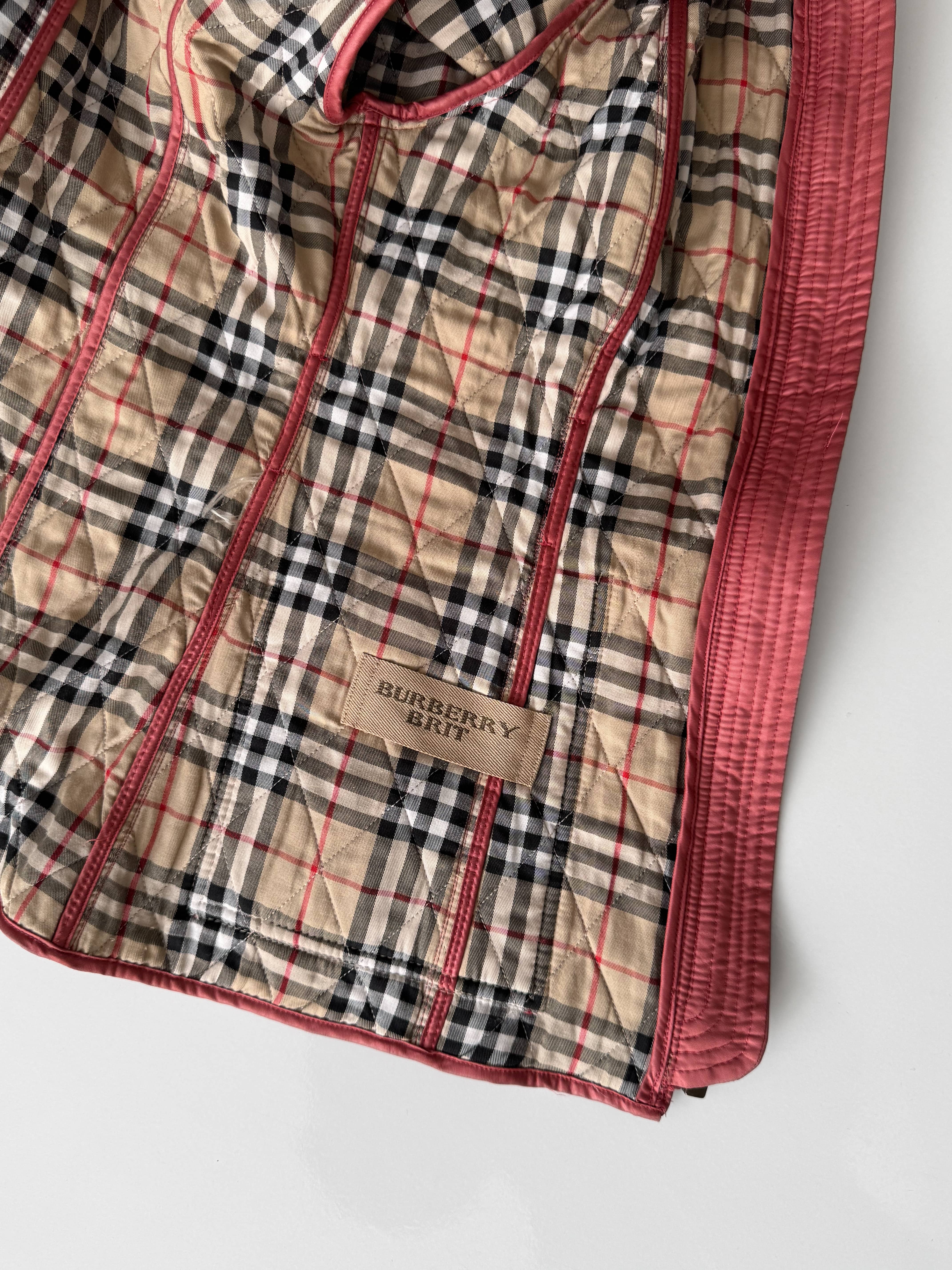 Burberry Brit Kapitone Mont