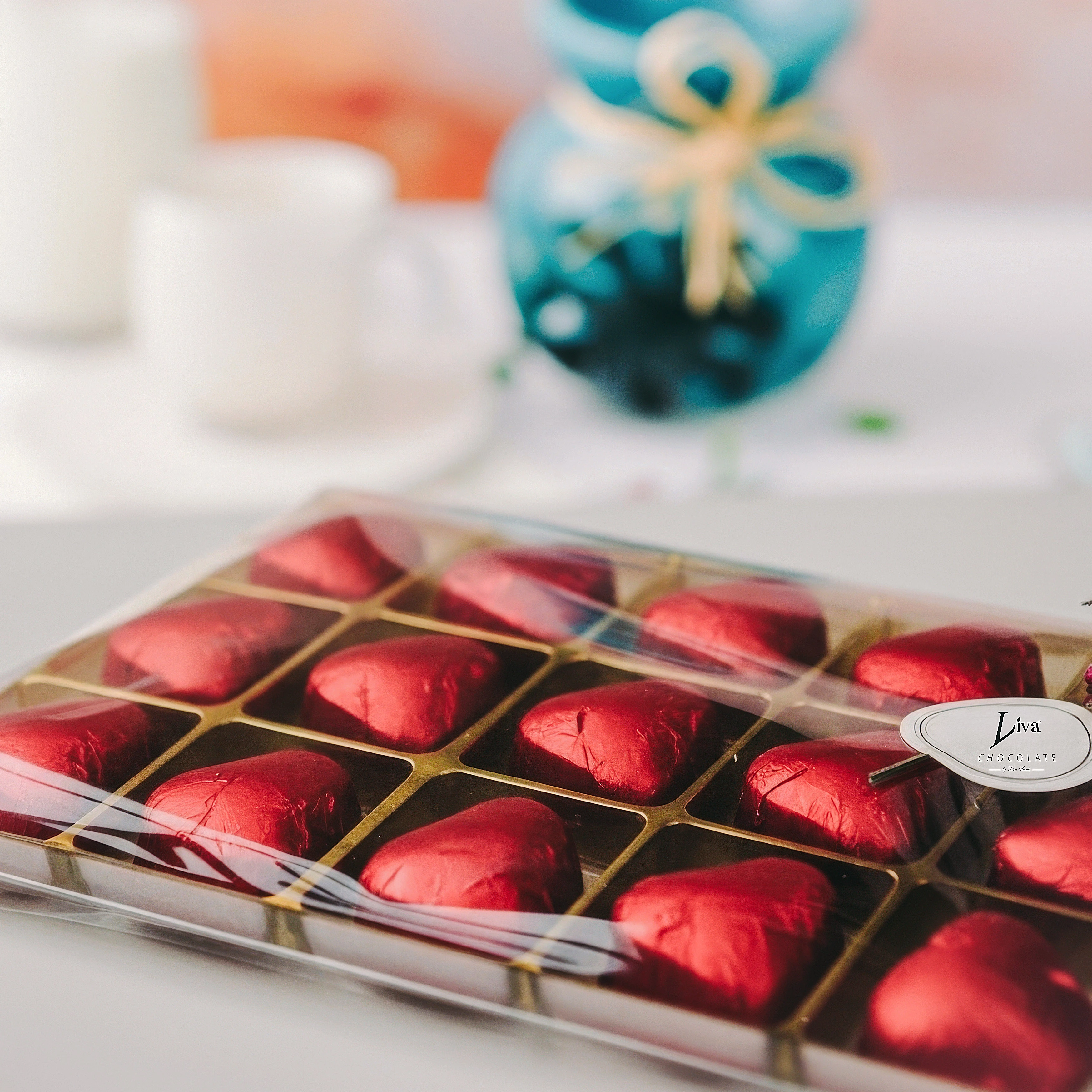 Dökme Kalp Yaldızlı Çikolata