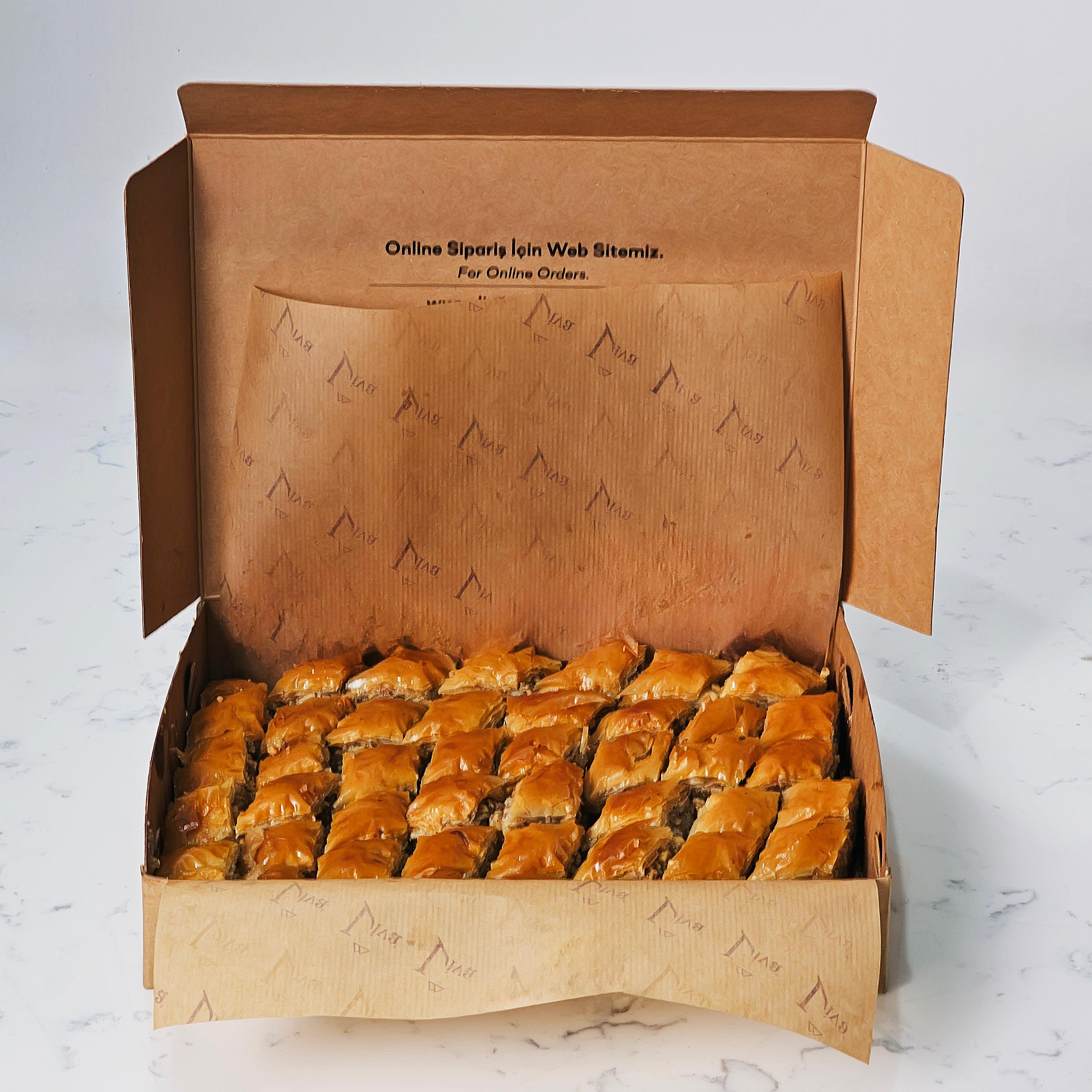 Cevizli Ev Baklavası - 500gr