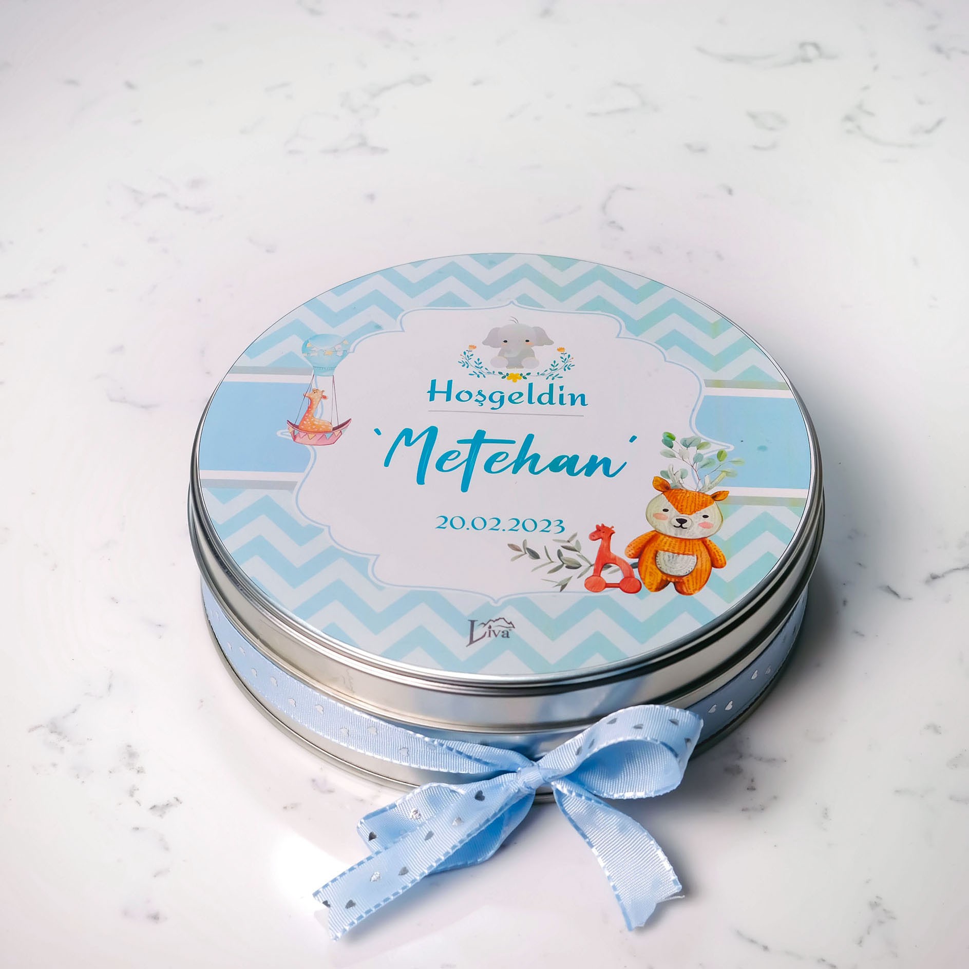 Erkek Bebek Çikolatası Sevimli Hayvanlar Baskılı Metal Kutu 80 Adet Napoliten Çikolata