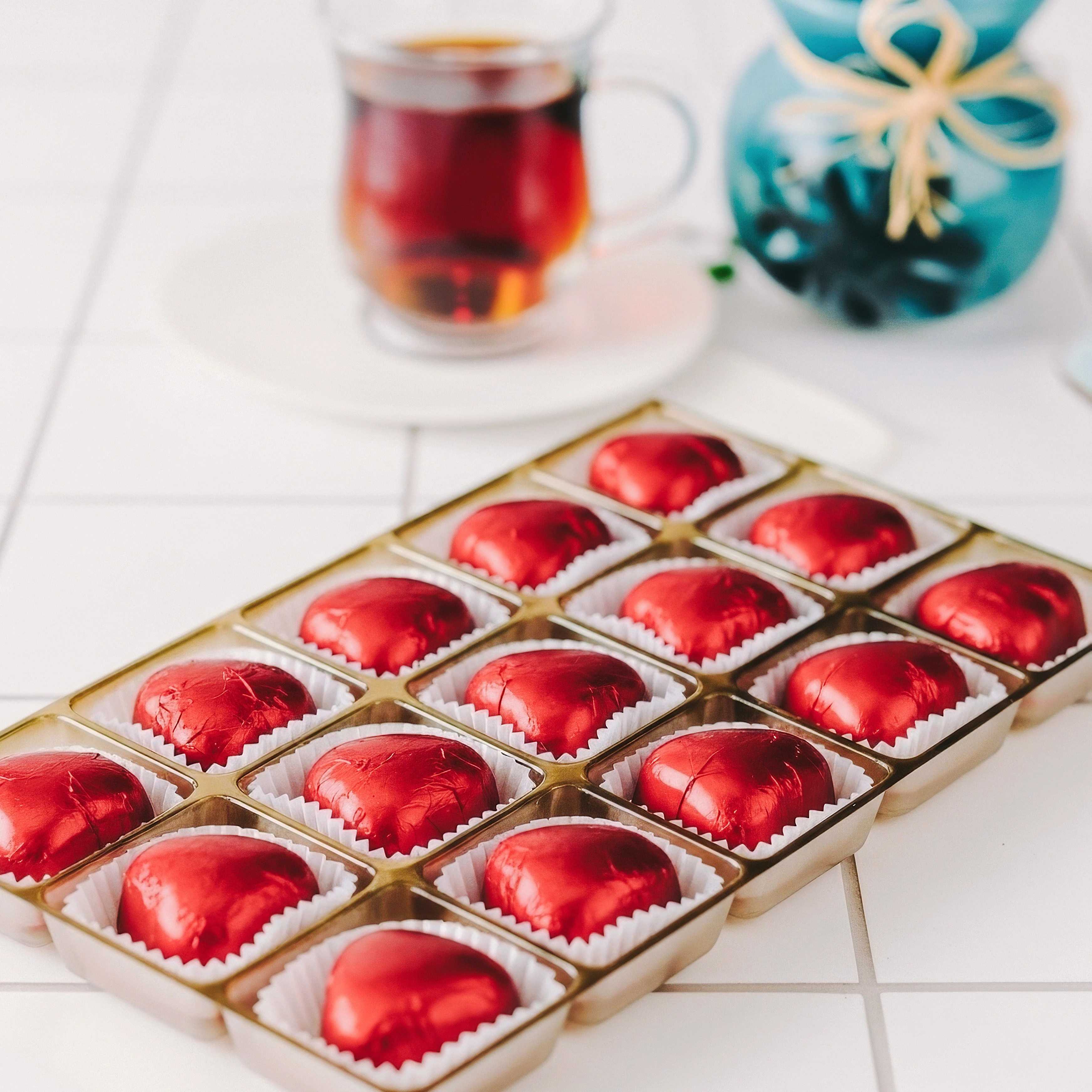 Dökme Kalp Yaldızlı Çikolata