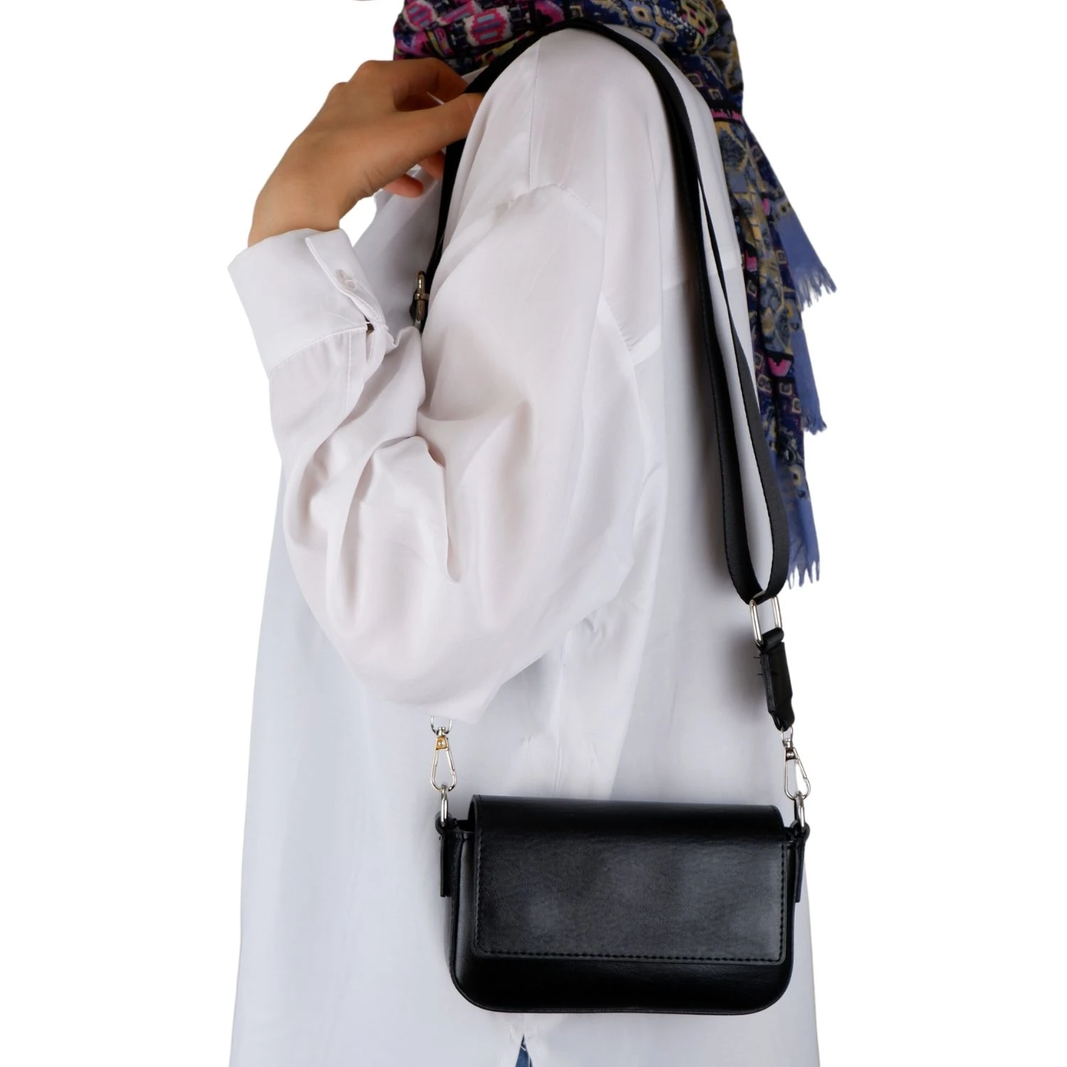 Bagacar Kapaklı Mini Şık Bayan Çapraz El ve Omuz Çantası Siyah