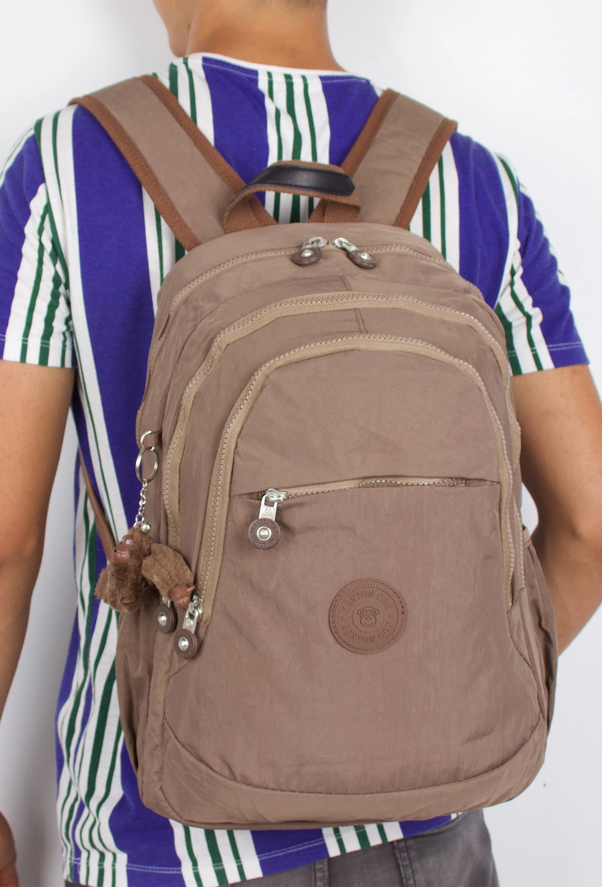 Kenyon Cox 8812 Klinkır Kumaş Hafif Sırt Çantası Kahve