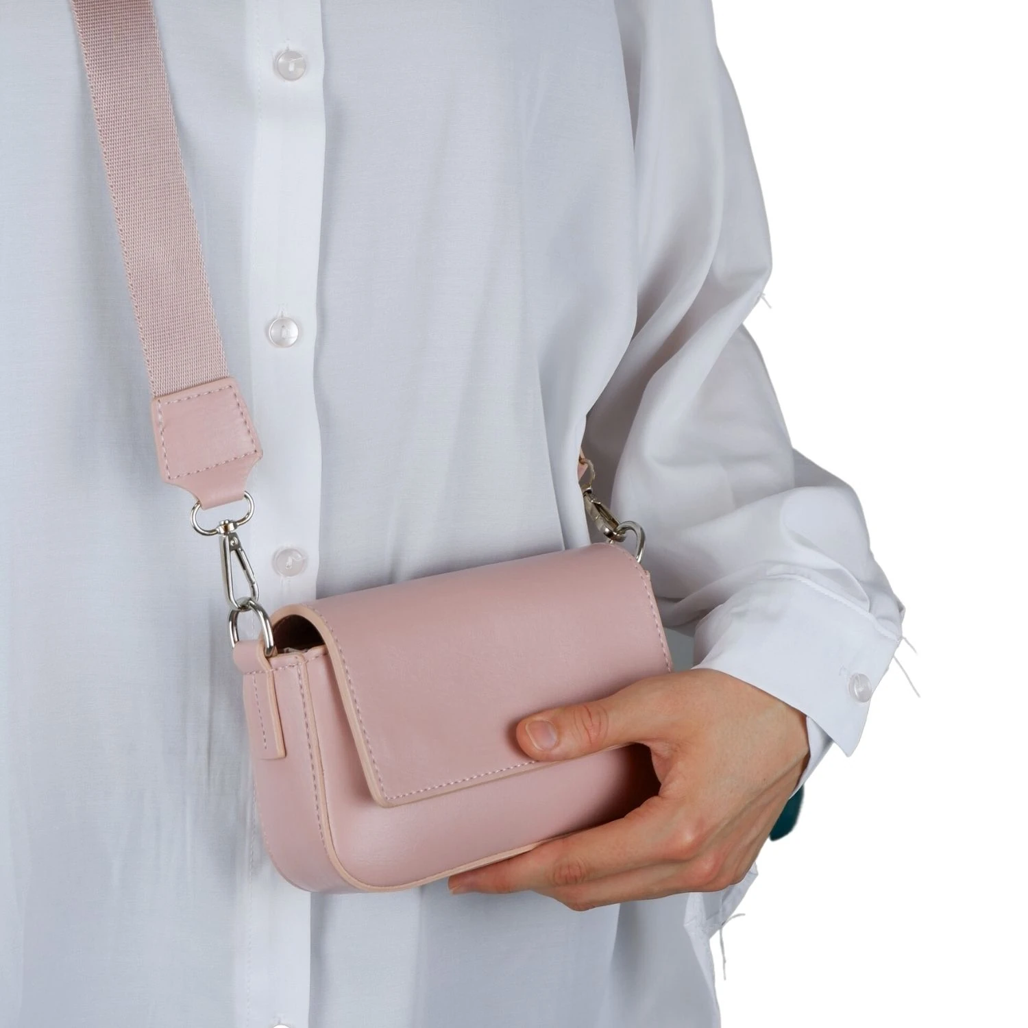 Bagacar Kapaklı Mini Şık Bayan Çapraz El ve Omuz Çantası Pudra