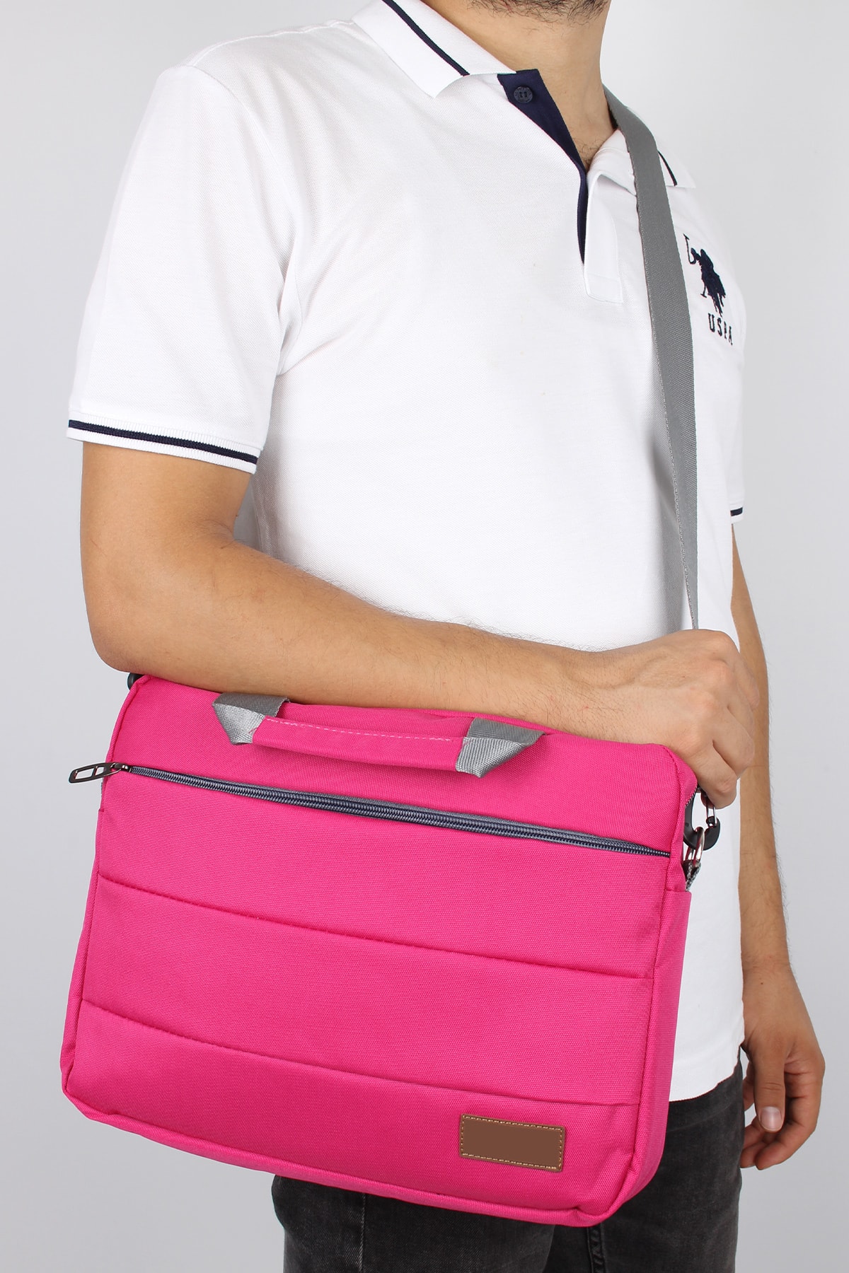 Bagacar Pembe Unisex 15.6 İnç Laptop ve Evrak Çantası