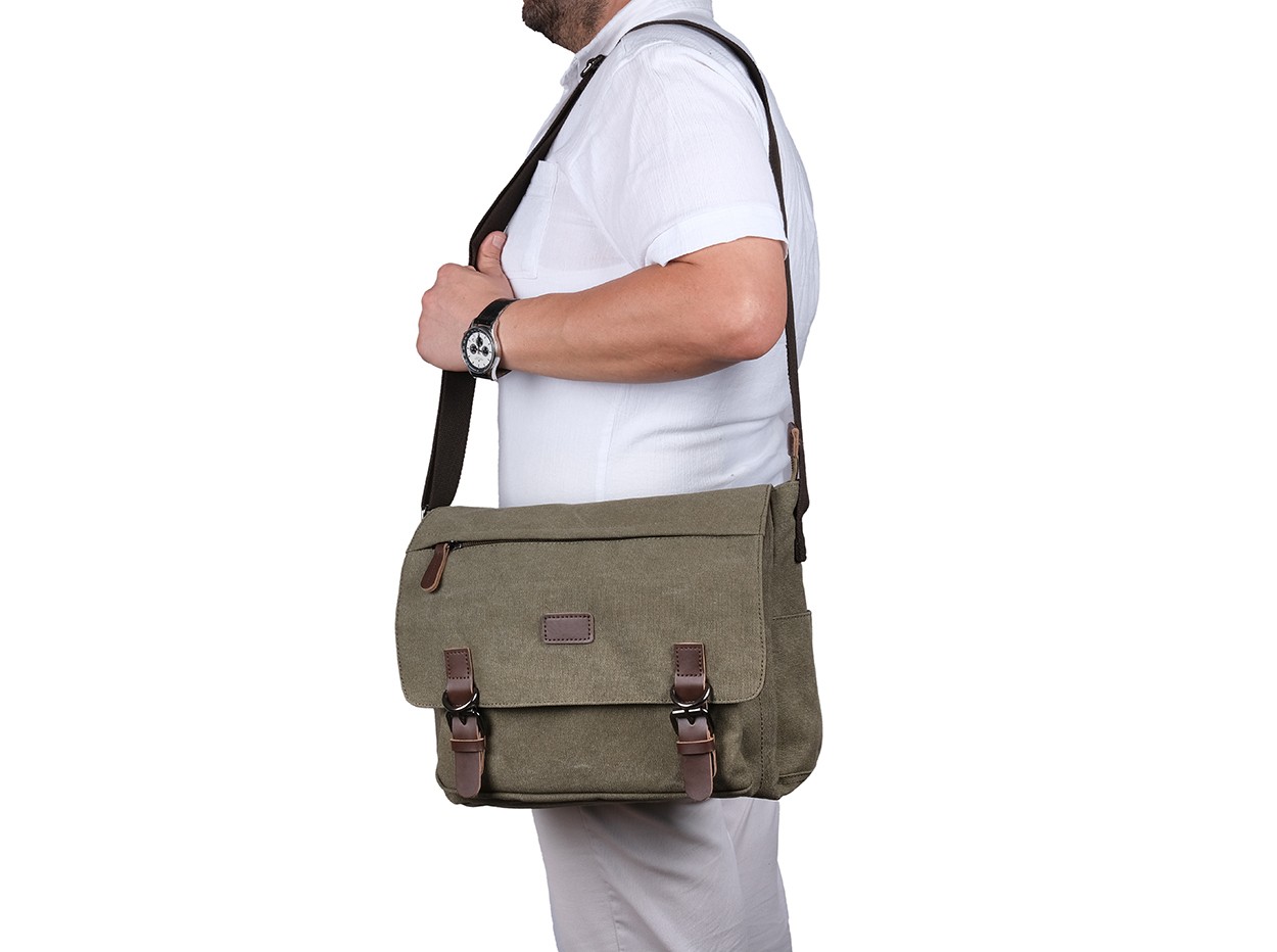 Bagacar Orjinal Kanvas Kumaş Laptop Bölmeli Unisex Çapraz Çanta Yeşil