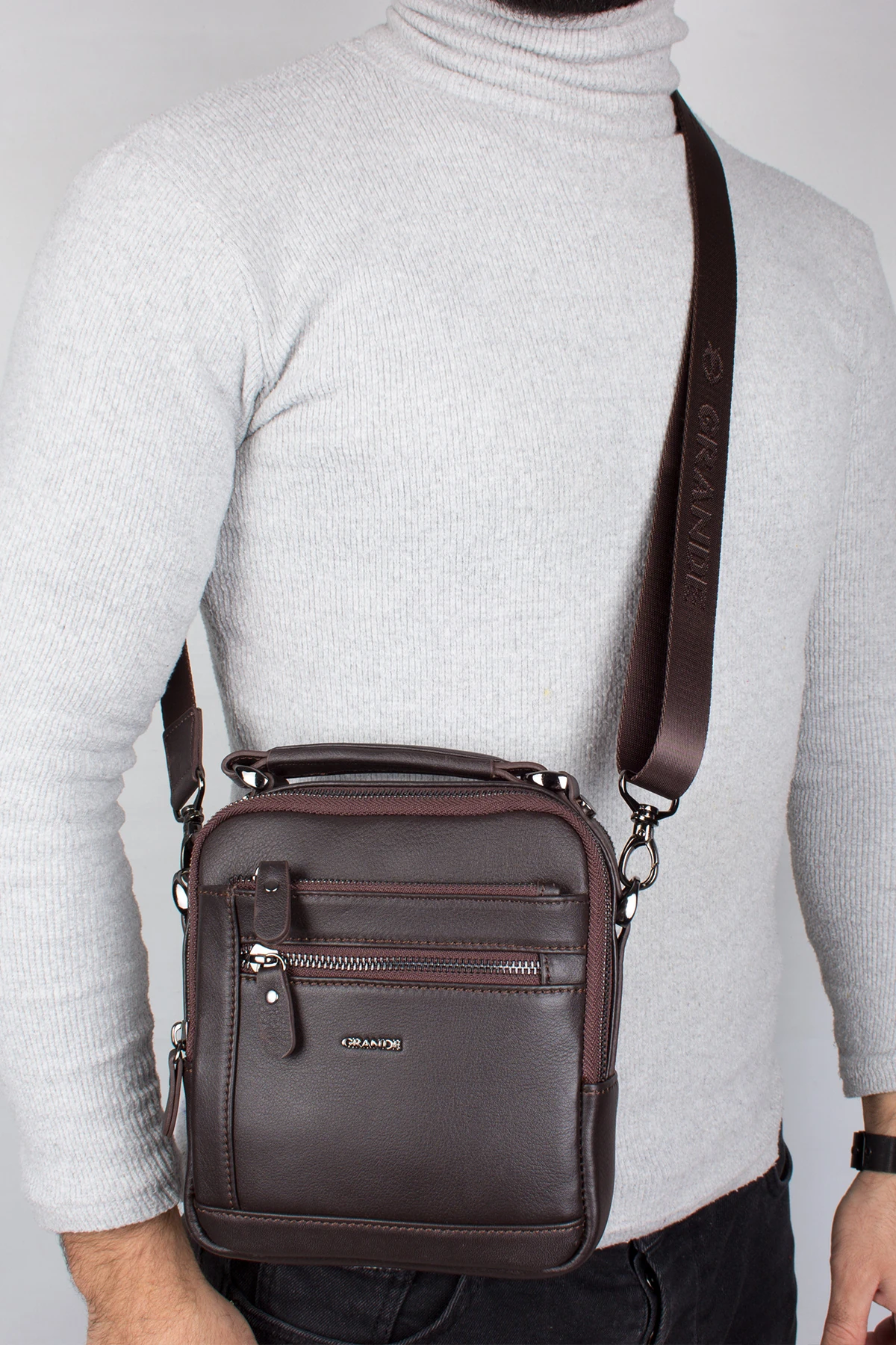 Grande 4592 Erkek Hakiki Deri El ve Postacı Çantası Kahverengi