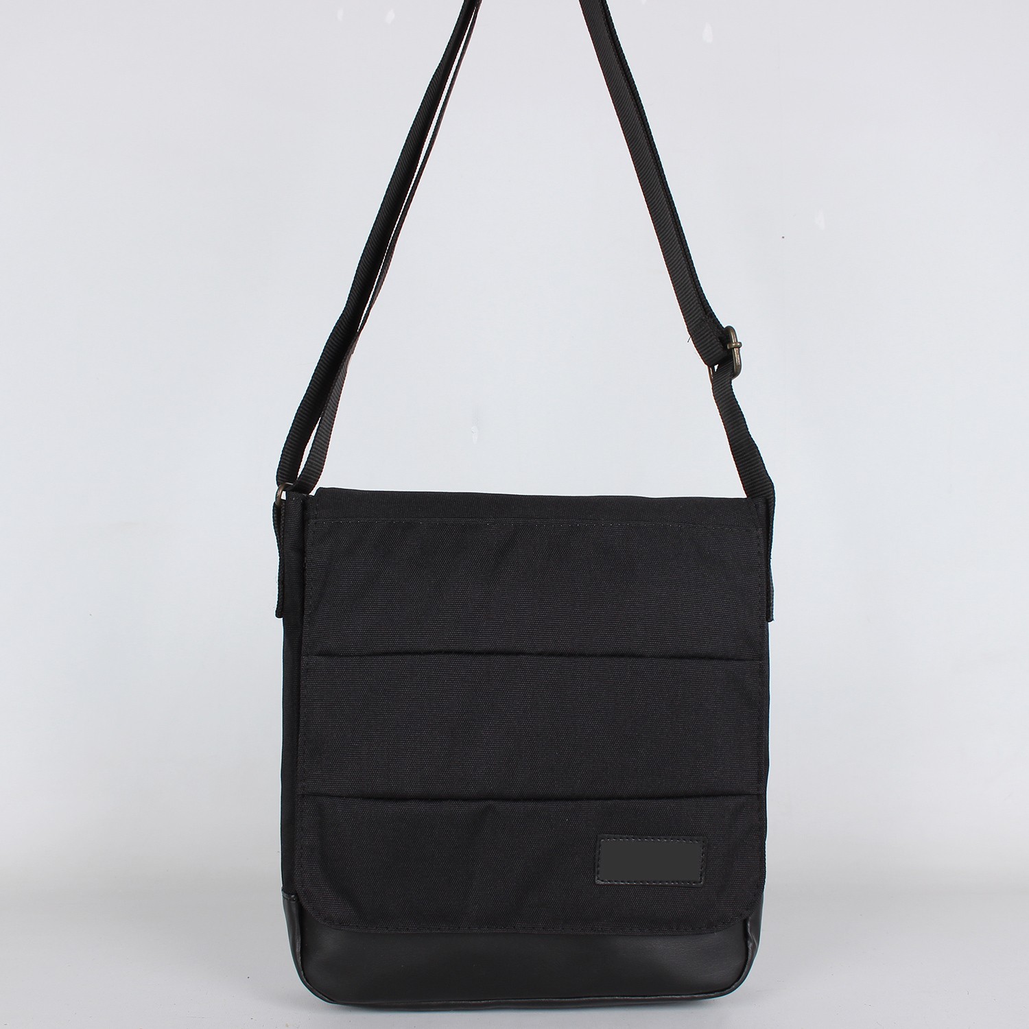 Bagacar Siyah Unisex 9" 10" iPad ve Tabletli Postacı Çantası