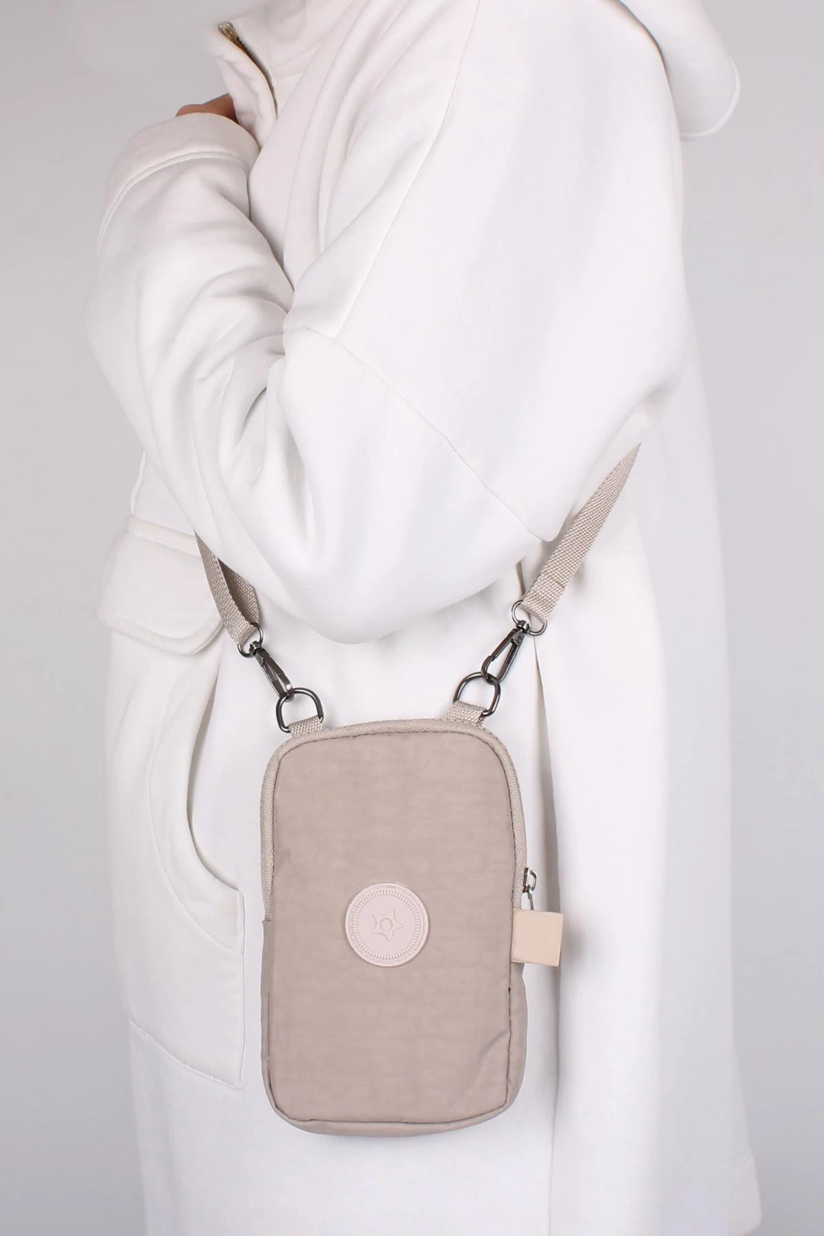 Bagacar Klinkır Kumaş Telefonluklu Çanta Bej