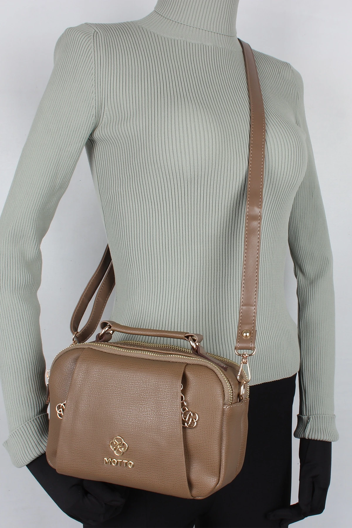 Bagacar Motto 1339 Bayan Çapraz El ve Omuz Çantası Vizon