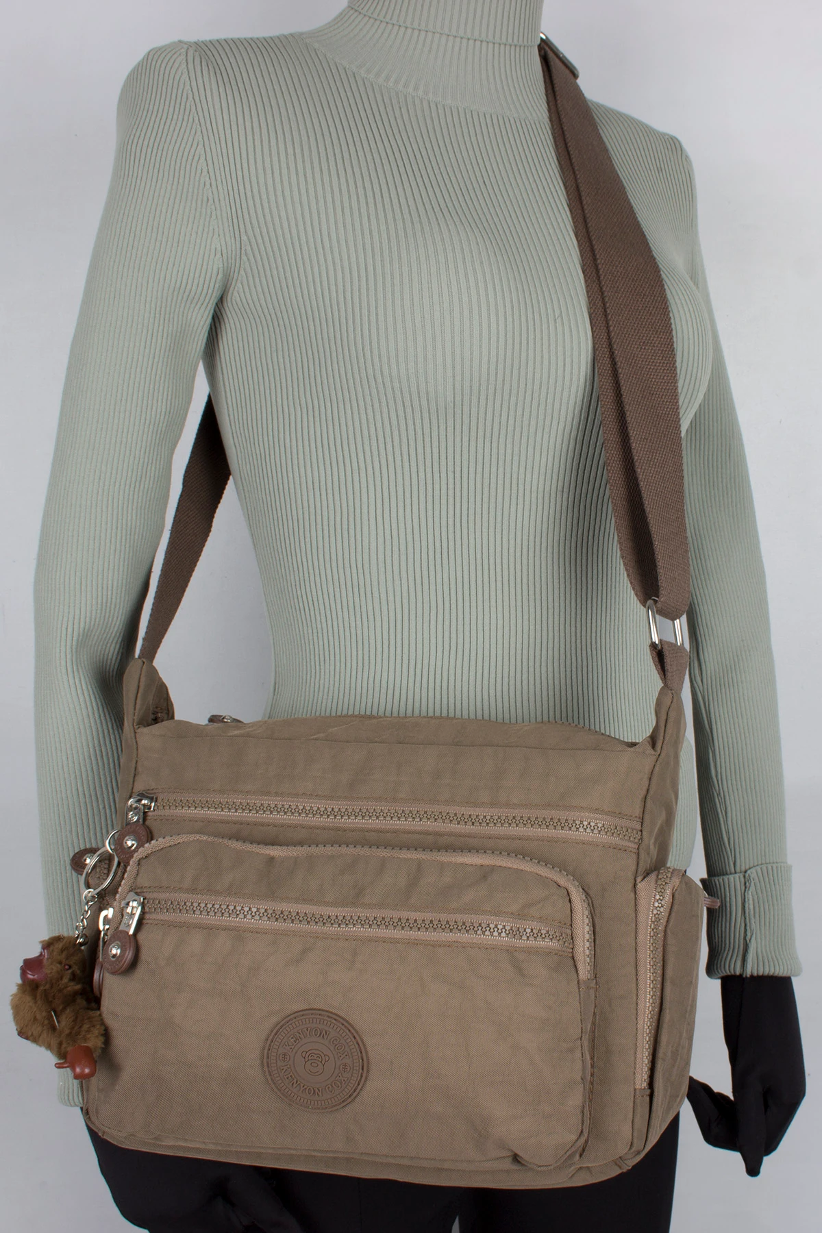 Kenyon 2736 Klinkır Kumaş Bayan Çapraz Omuz Çantası Kahve