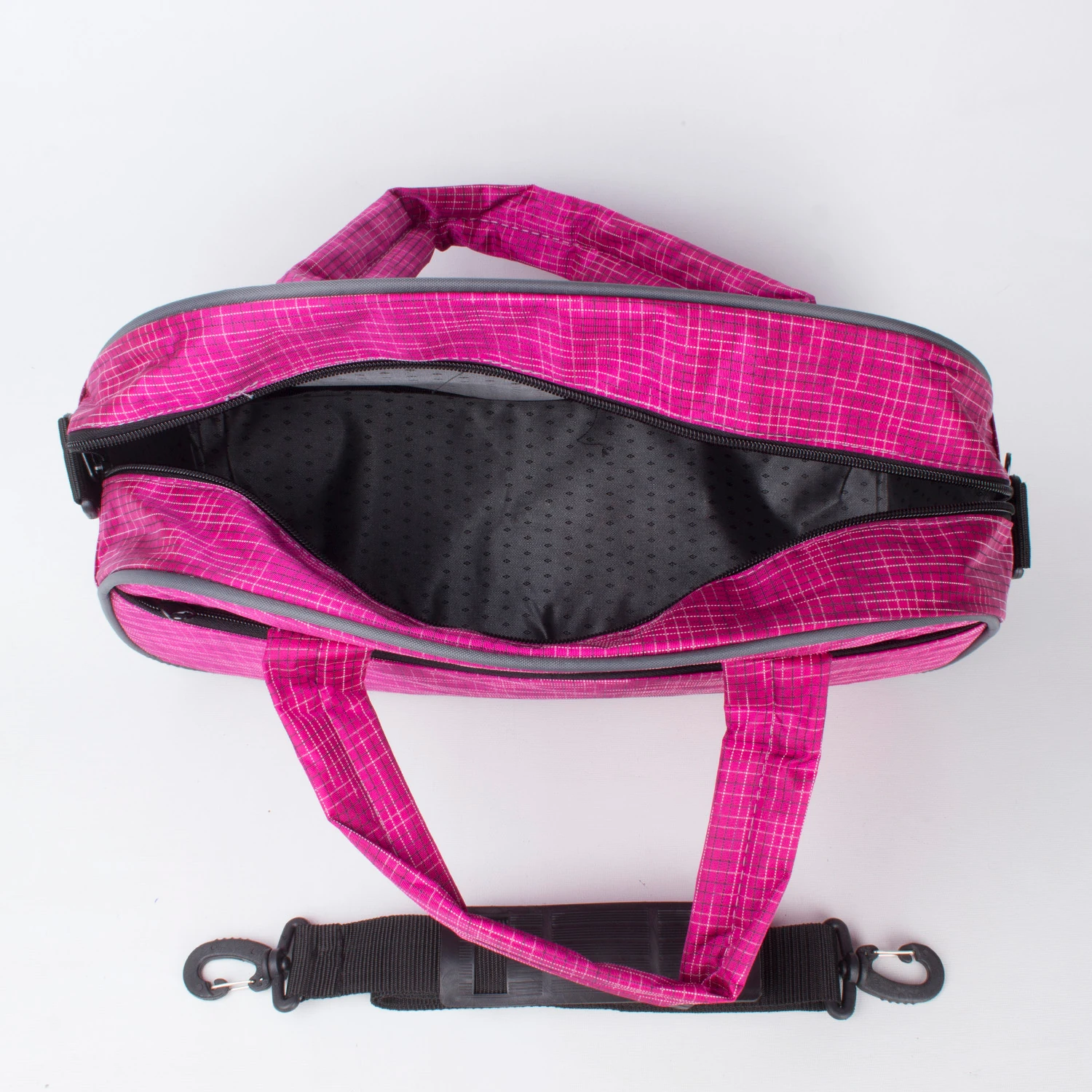 Cakard Kumaş  Omuz Askılı Spor Ve Seyahat Çantası Siyah