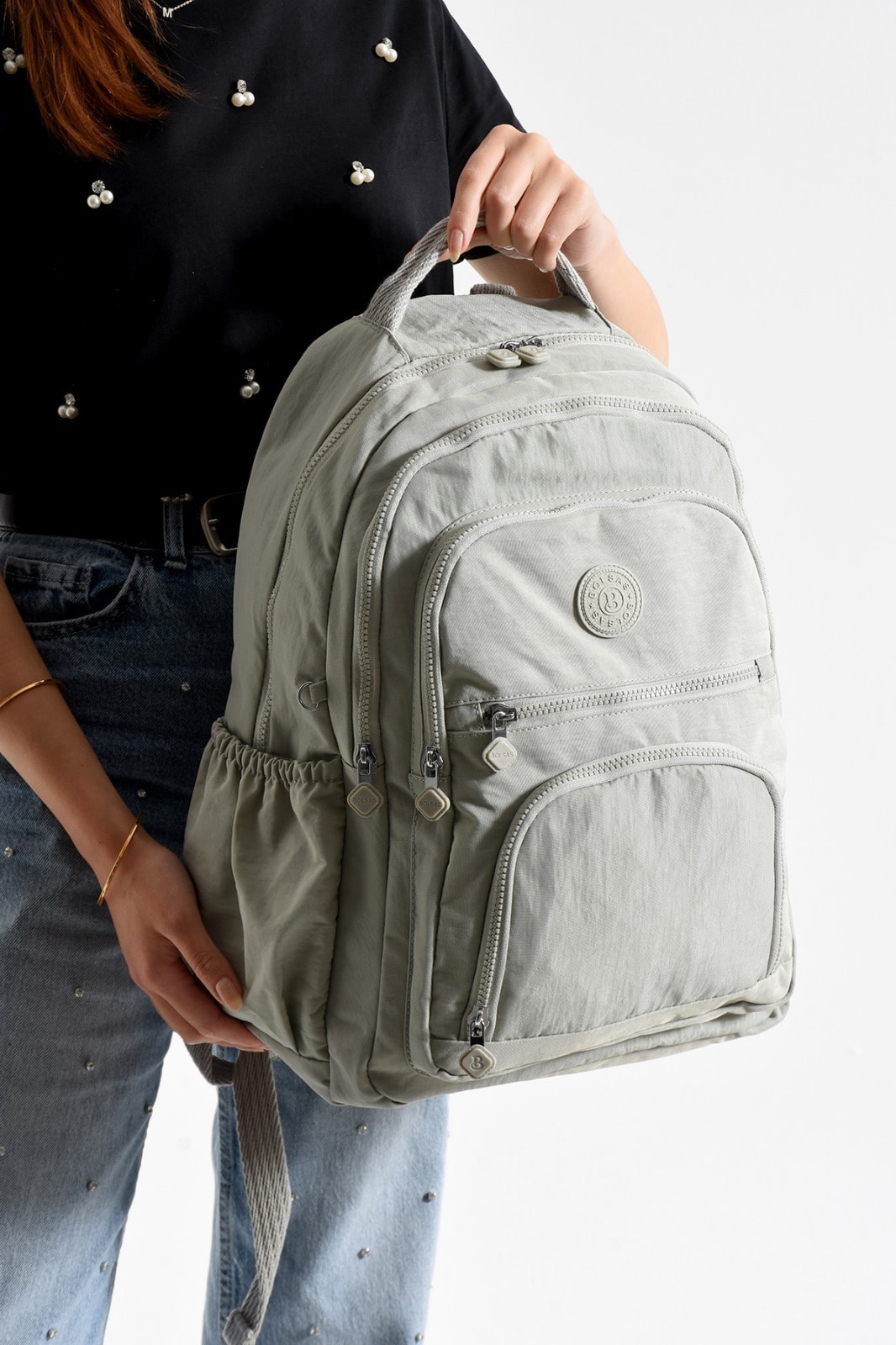 Bagacar Bolsas 1087 Su Geçirmez Krinkıl Kumaş Laptop Bölmeli Okul ve Günlük Sırt Çantası A. Gri