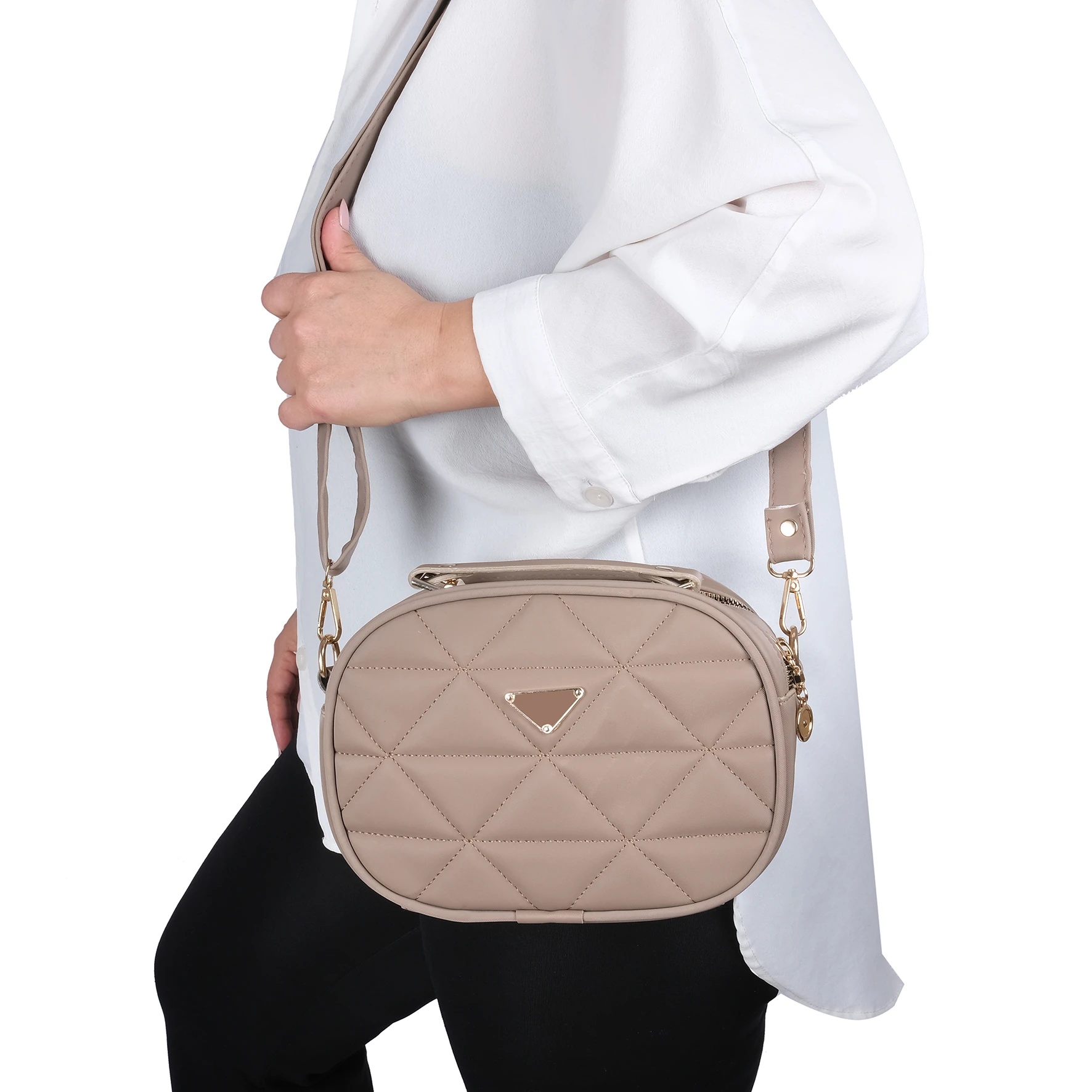 Bagacar Kapitone Şık Bayan Çapraz El ve Omuz Çantası Vizon