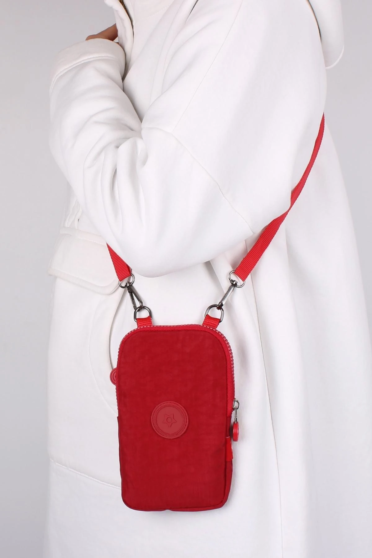 Bagacar Klinkır Kumaş Telefonluklu Çanta Kırmızı