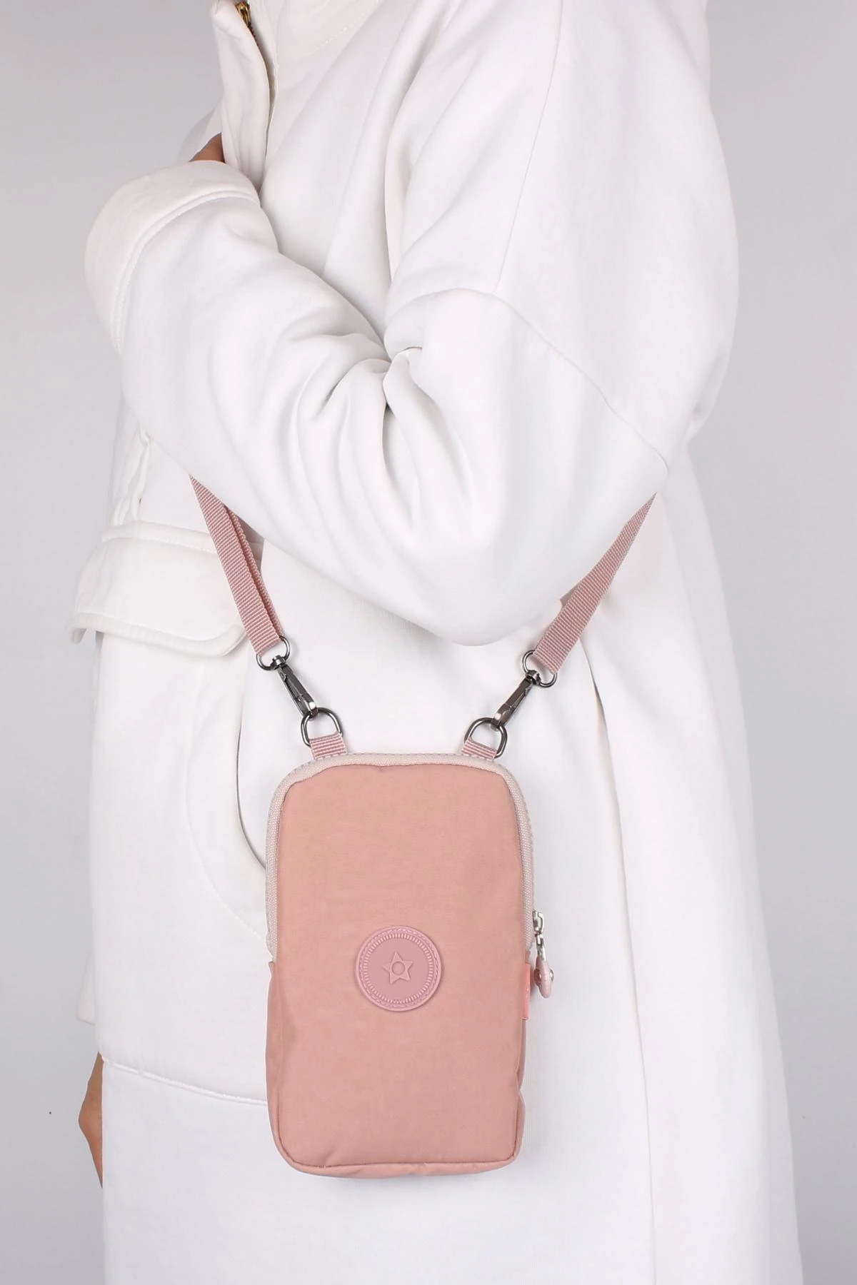 Bagacar Klinkır Kumaş Telefonluklu Çanta Pudra