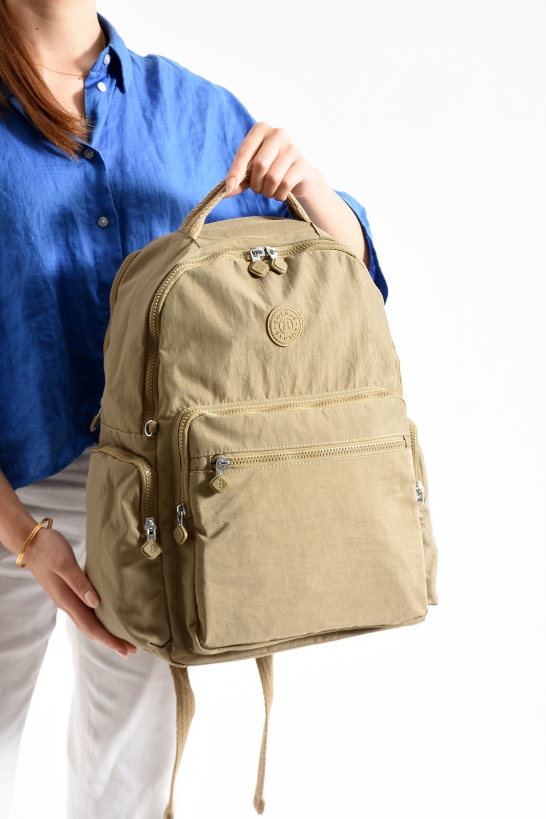 Bagacar Bolsas 1094 Su Geçirmez İthal Krinkıl Kumaş Laptop Bölmeli Okul ve Günlük Sırt Çantası Kum