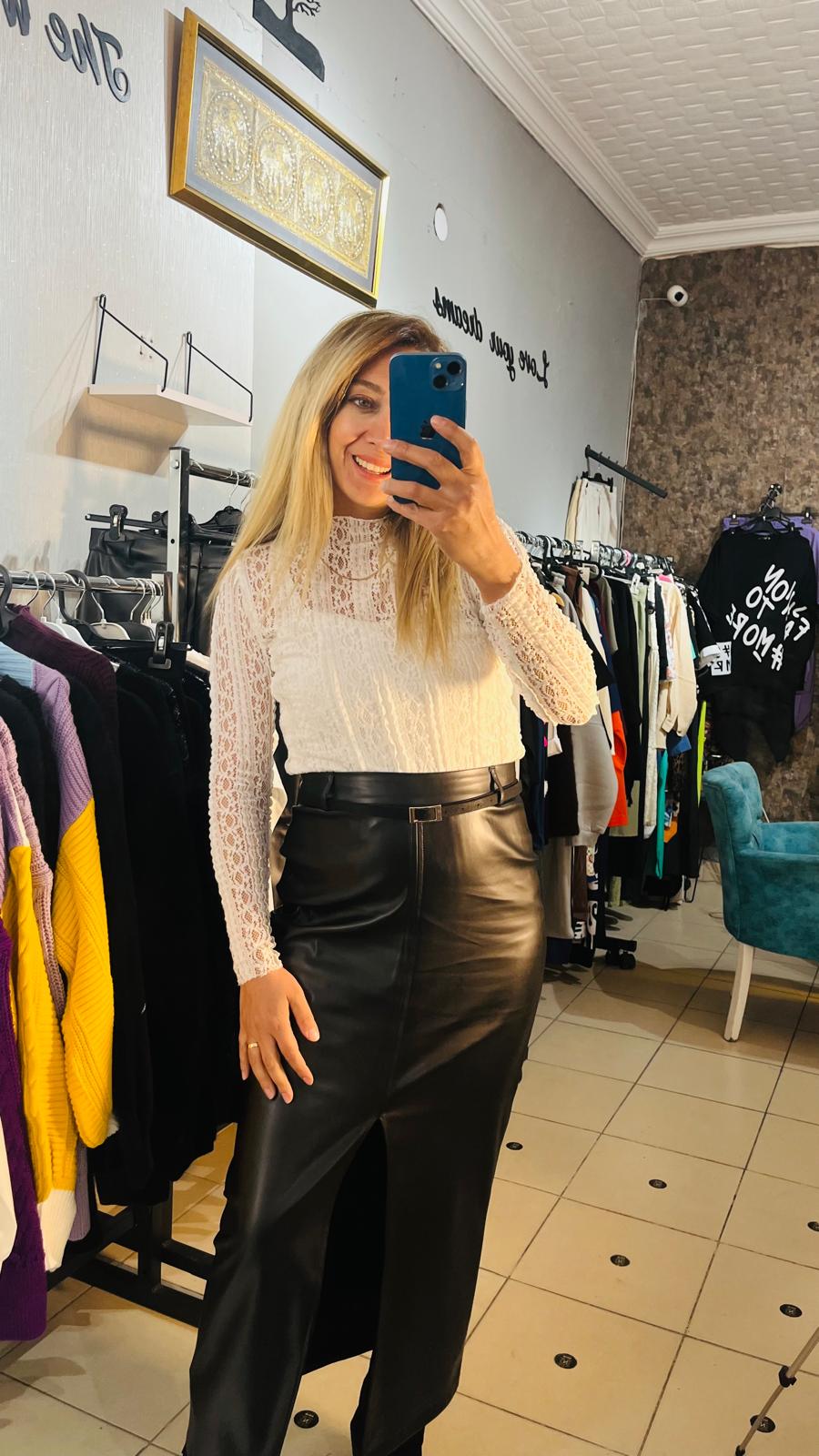 Siyah Deri Kalem Etek