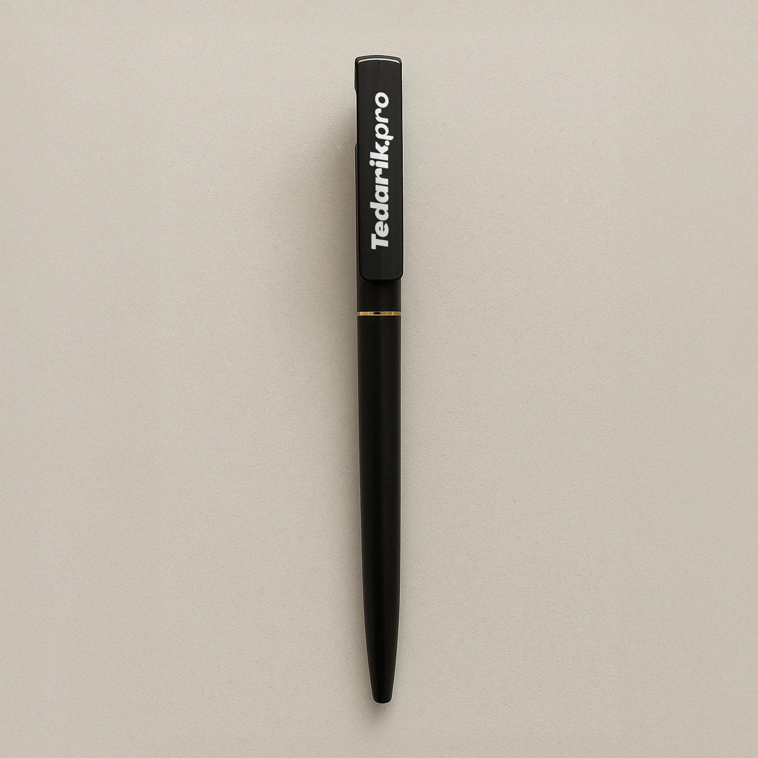 Telefon Tutuculu Plastik Tükenmez Kalem (Siyah)