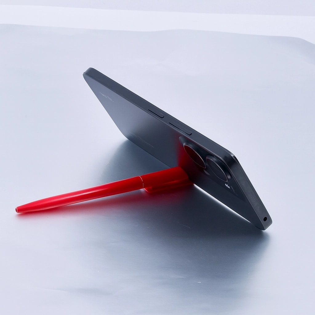 Telefon Tutuculu Plastik Tükenmez Kalem (Siyah)