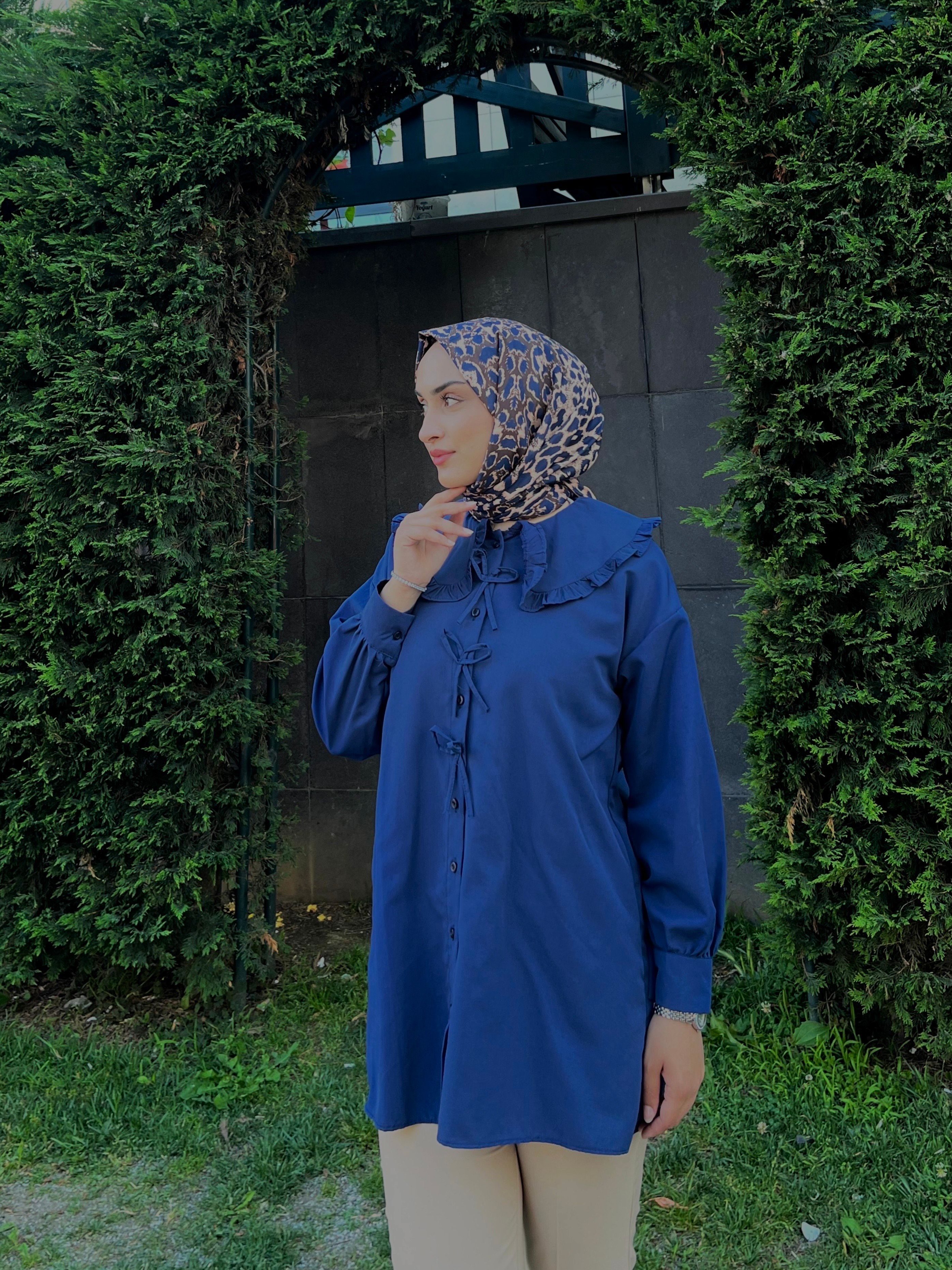 BEBE YAKA LACİVERT KURDELELİ KADIN GÖMLEK
