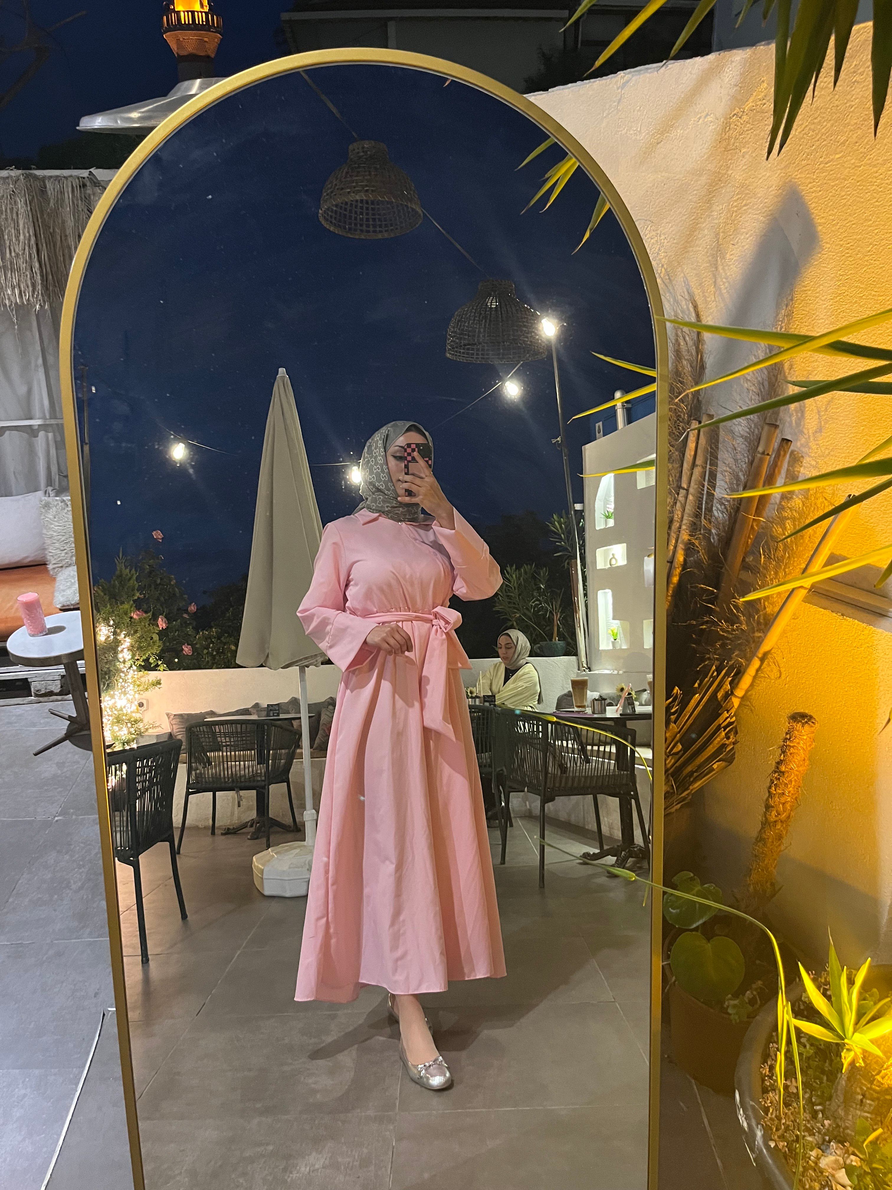 KUŞAKLI PUDRA RENK TESETTÜR ELBİSE